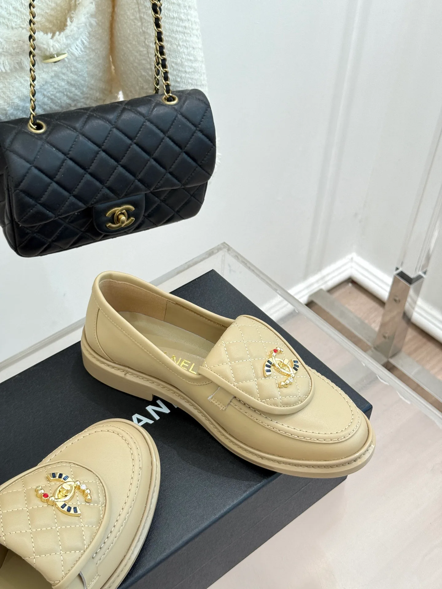 Лоферы И Мокасины Женские Chanel 17336064