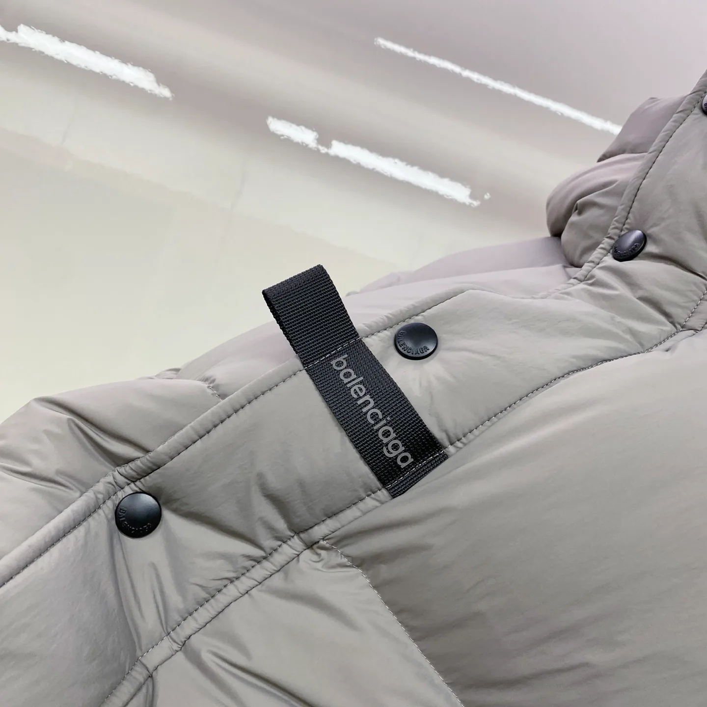 Куртки И Пуховики Мужские Balenciaga 1129757