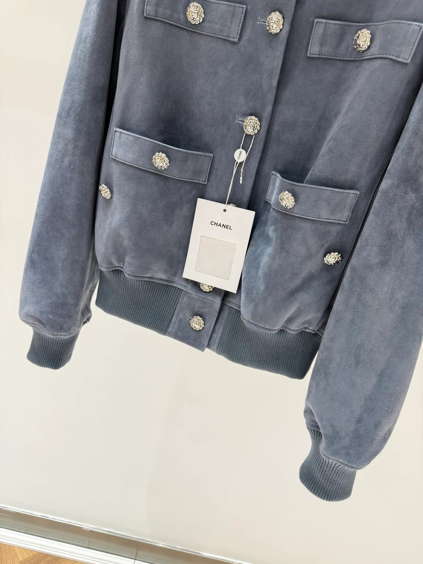 Кожаные Куртки И Дублёнки Женские Chanel 18592946