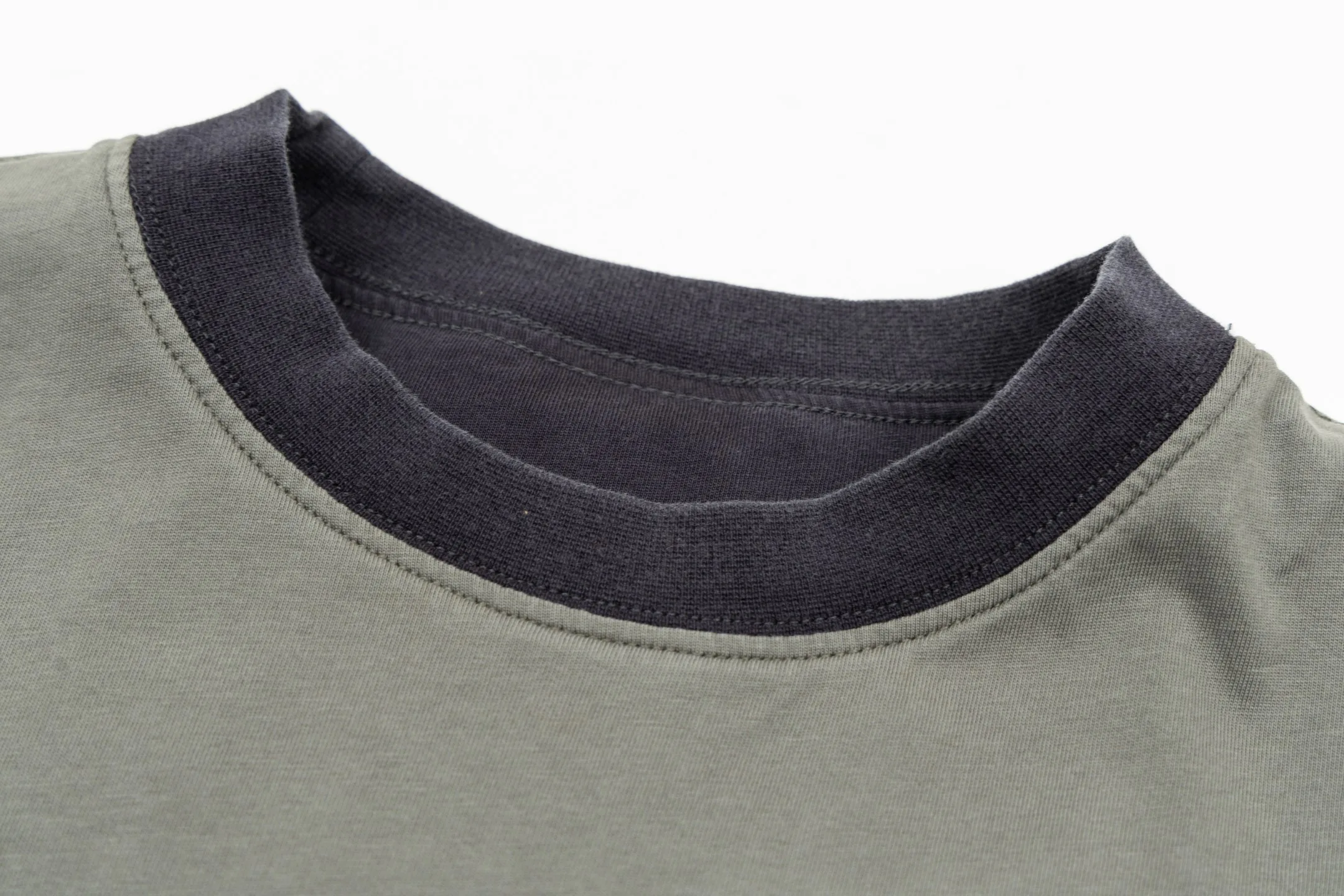 Футболки Женские Balenciaga 382174