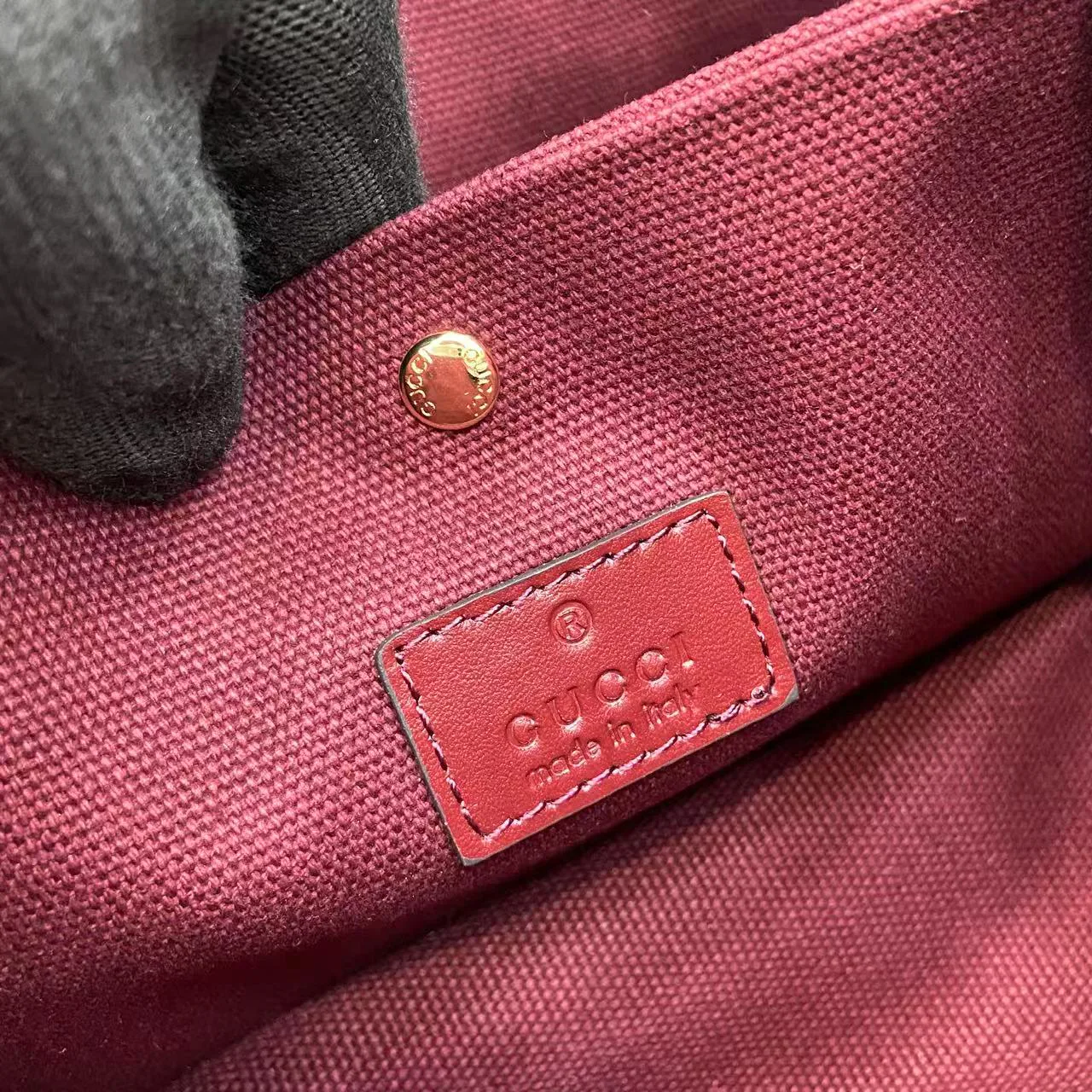 Сумки На Ремне Женские Gucci 393571