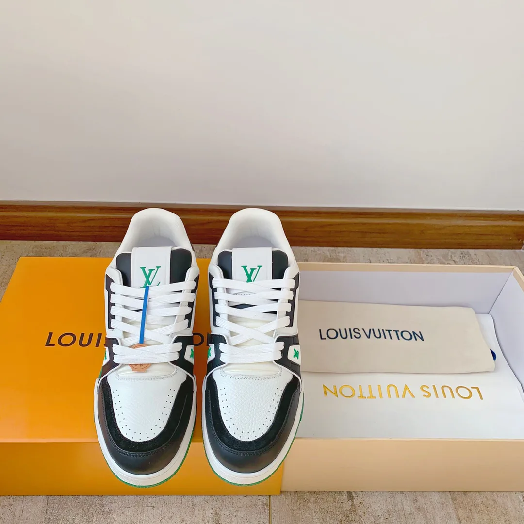 Кроссовки Женские Louis Vuitton 10234417