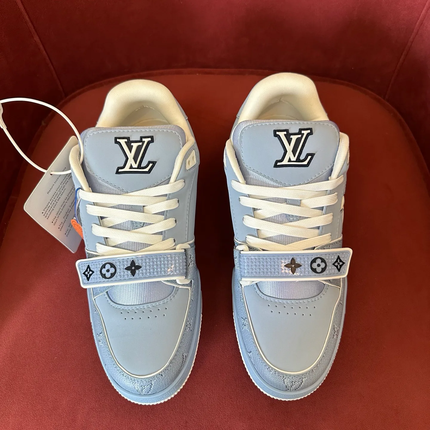 Кроссовки Женские Louis Vuitton 209308