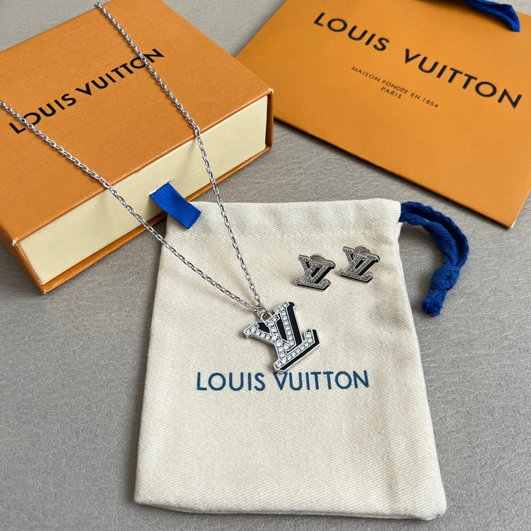 Бижутерия Louis Vuitton 225105