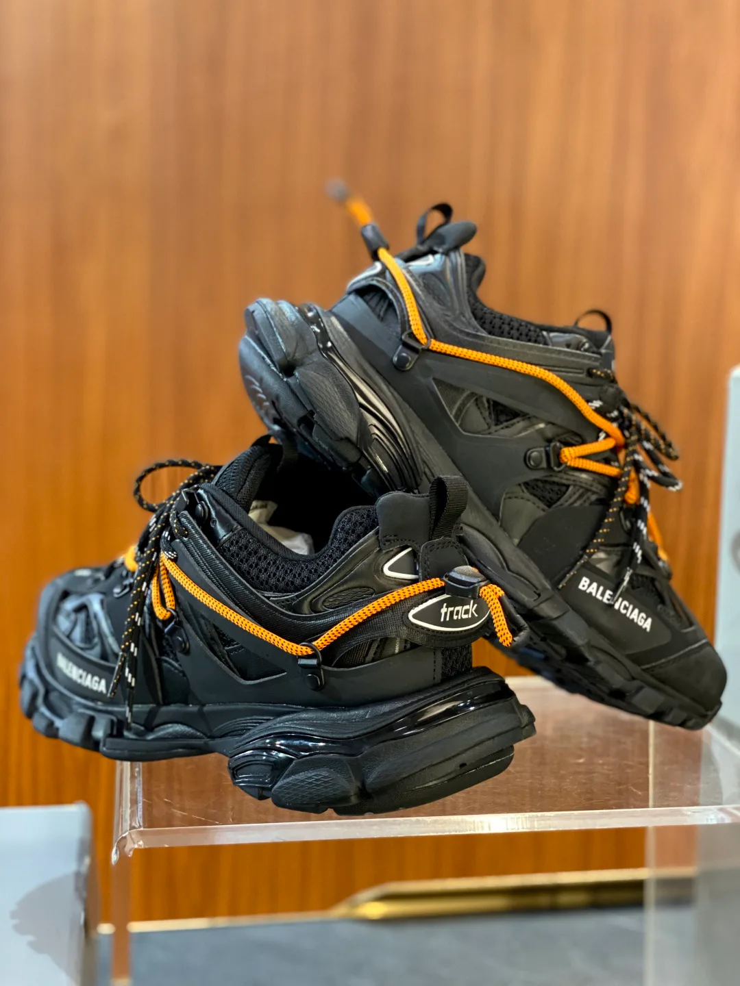 Кроссовки Женские Balenciaga 5062321