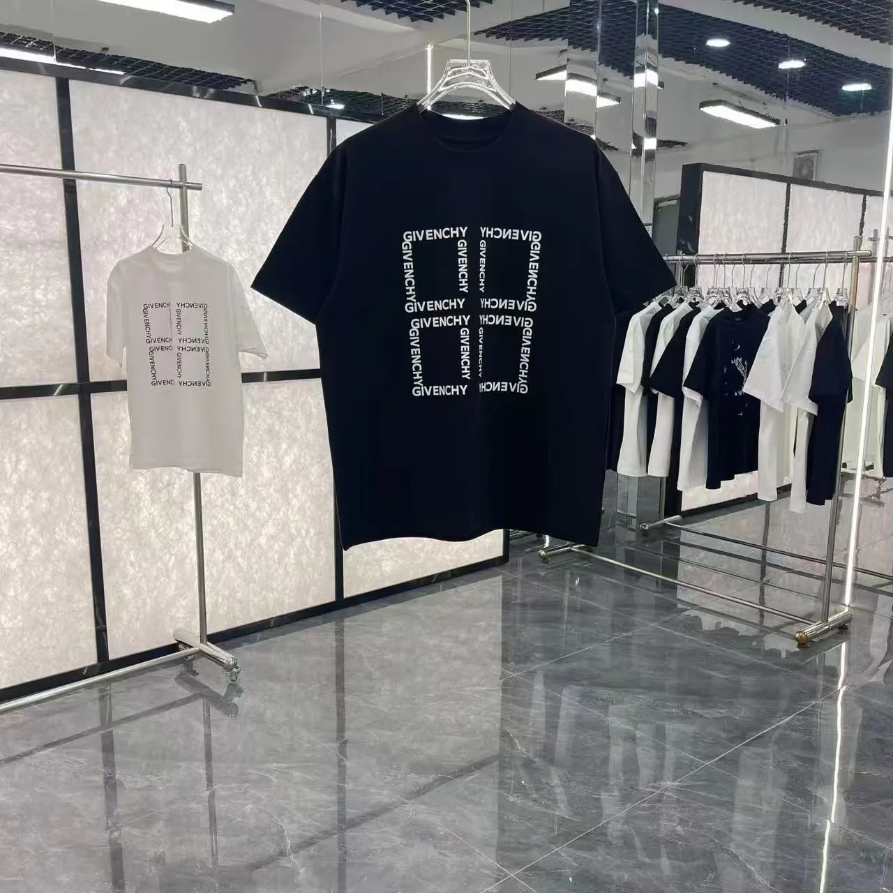 Футболки Мужские Givenchy 11346627