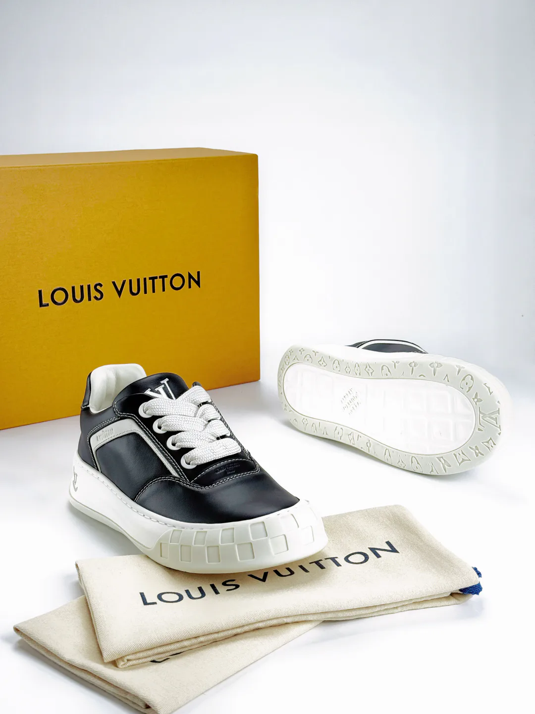 Спортивные Костюмы Мужские Louis Vuitton 13432871
