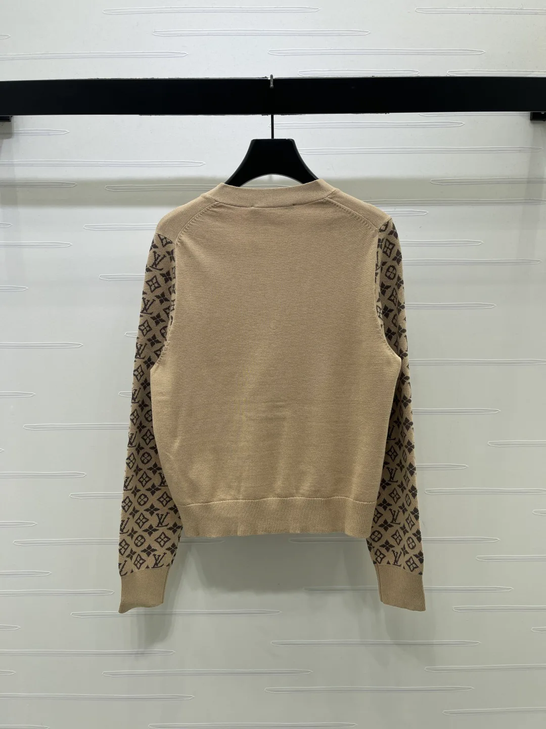 Джемперы И Свитеры Женские Louis Vuitton 18140979