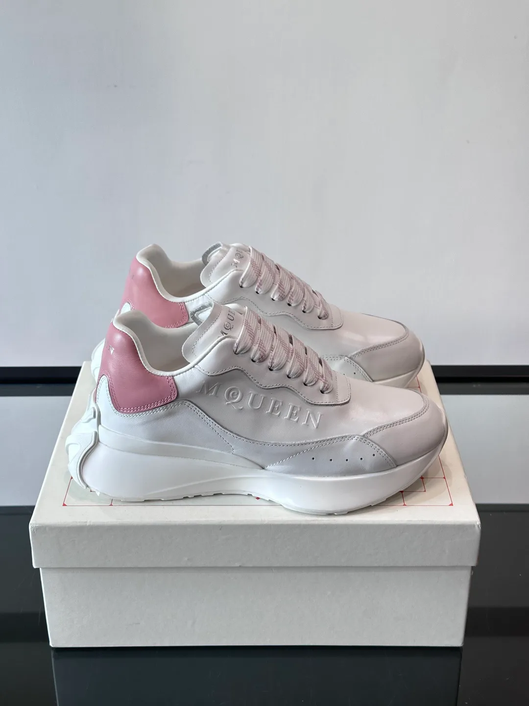 Кроссовки Женские Alexander Mcqueen 469773