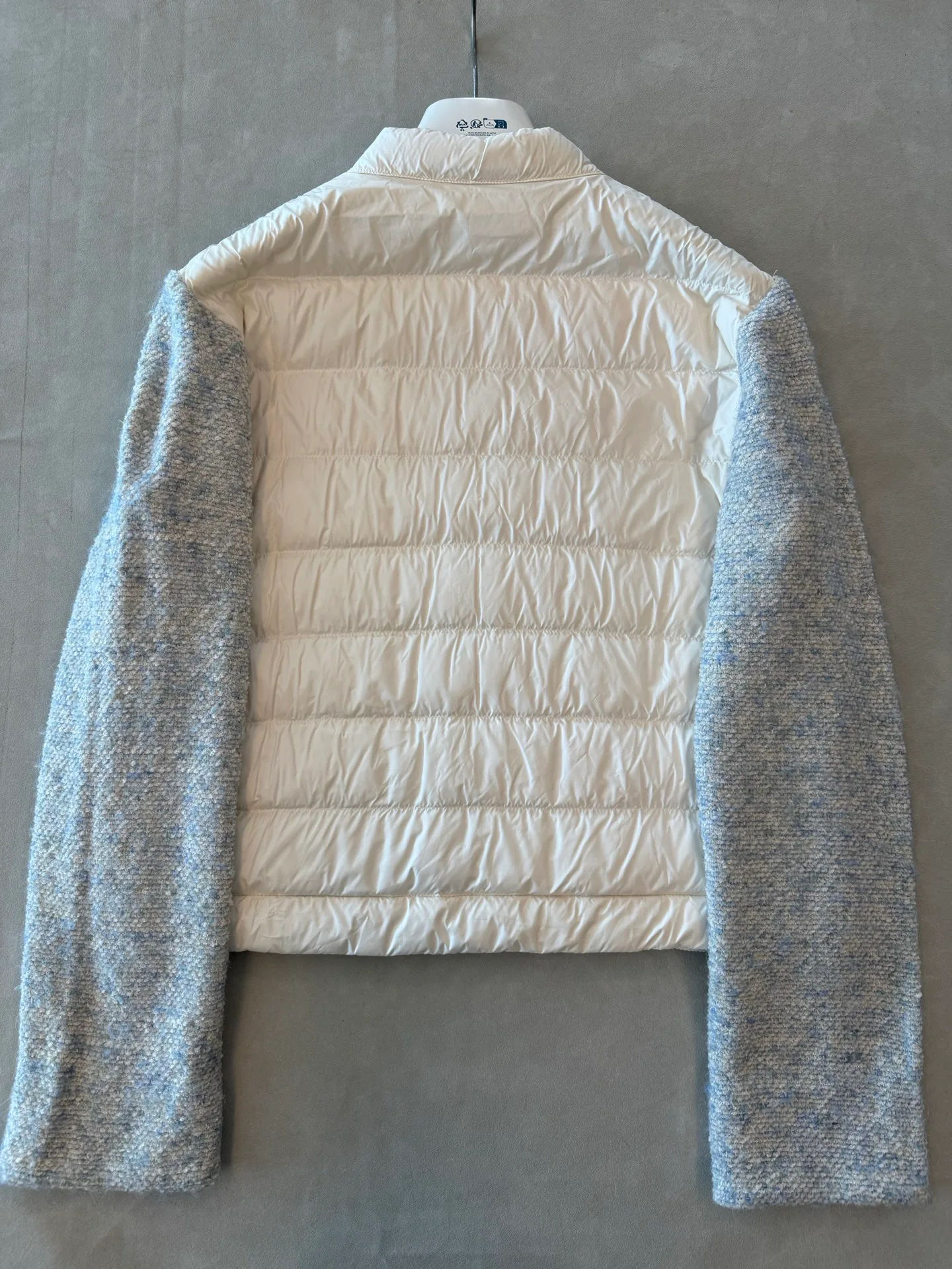 Куртки И Пуховики Женские Moncler 18829647