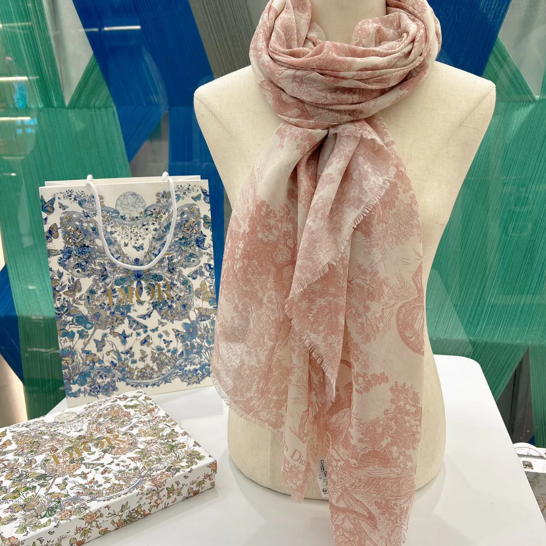 Шарфы Christian Dior 573547