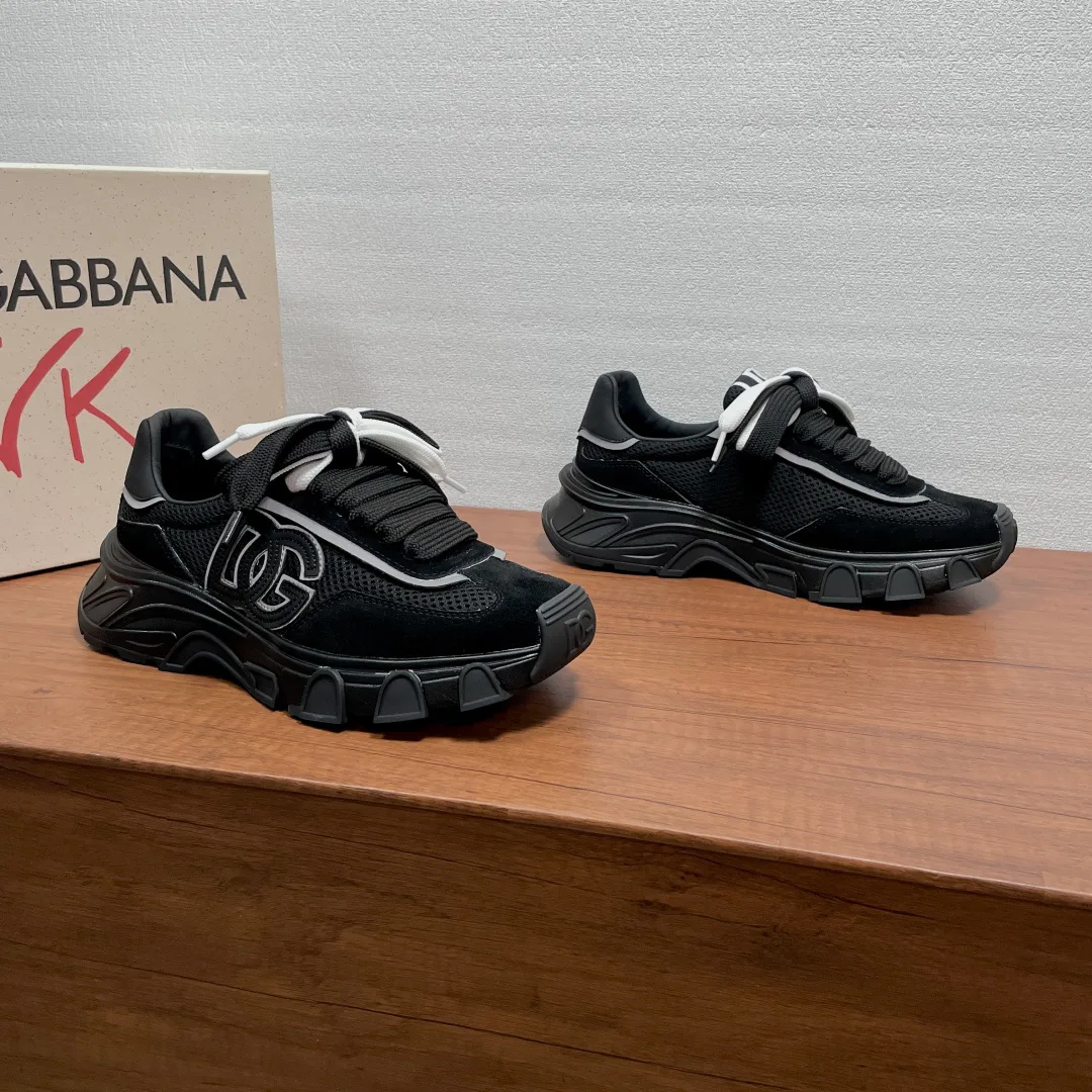 Кроссовки Женские Dolce & Gabbana 17542570