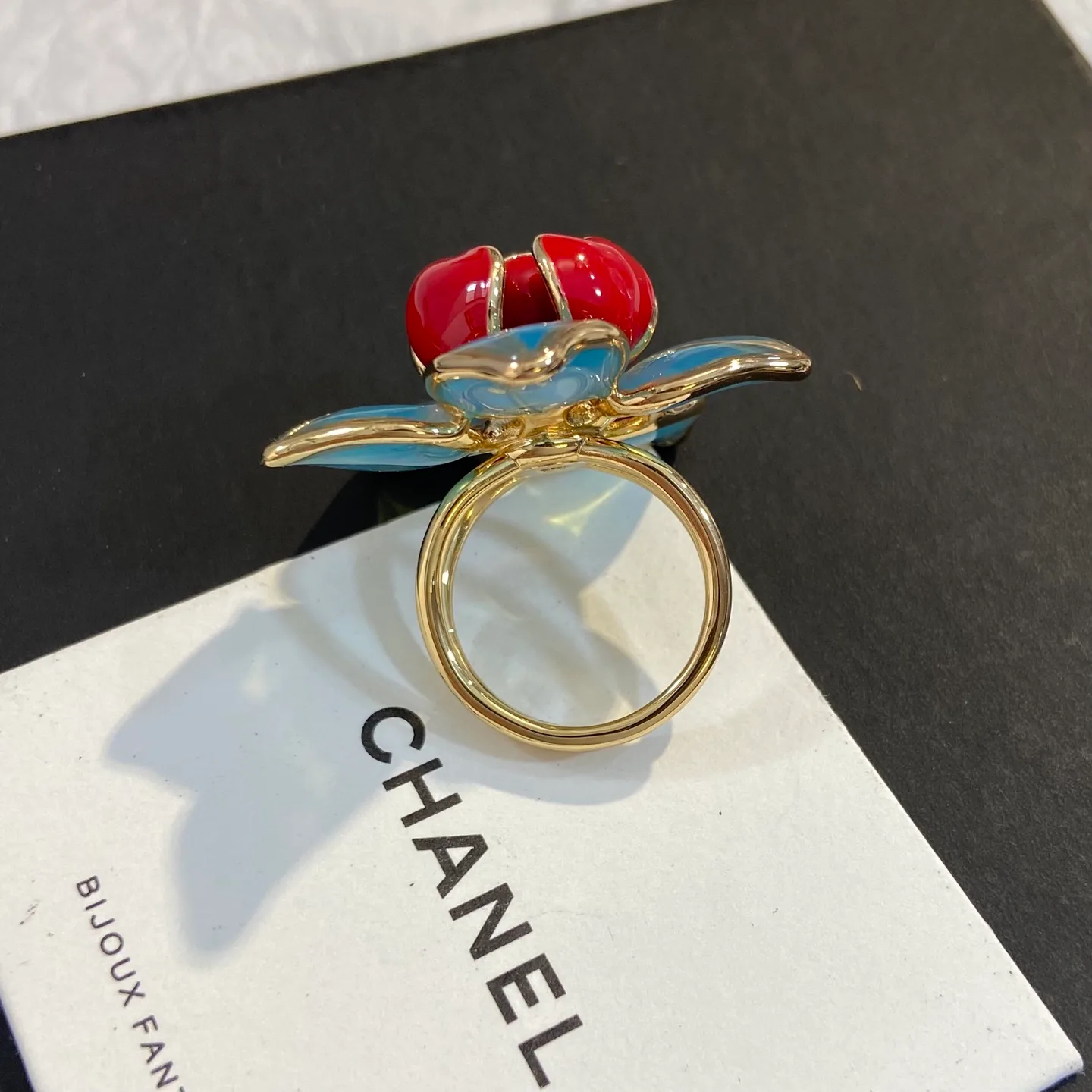 Бижутерия Chanel 18411377