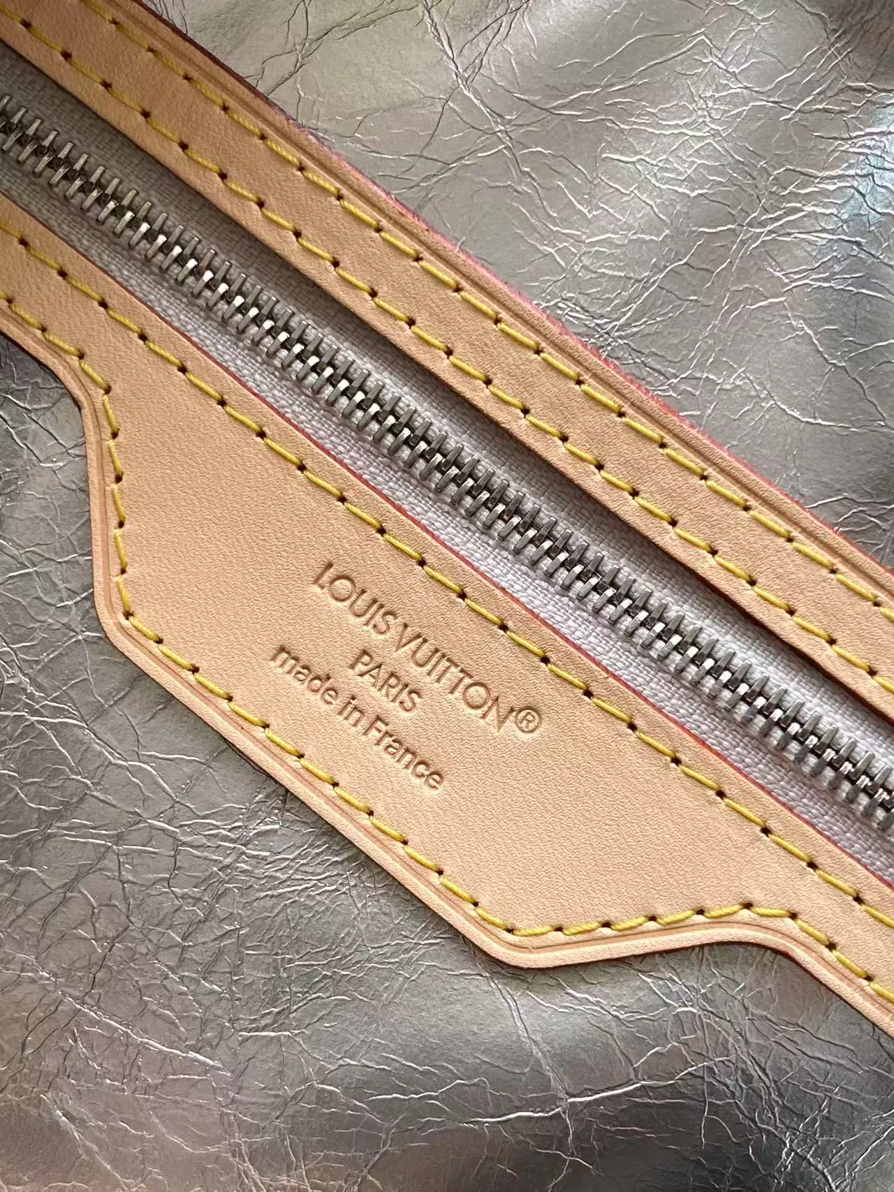 Классические Сумки Женские Louis Vuitton 13435270