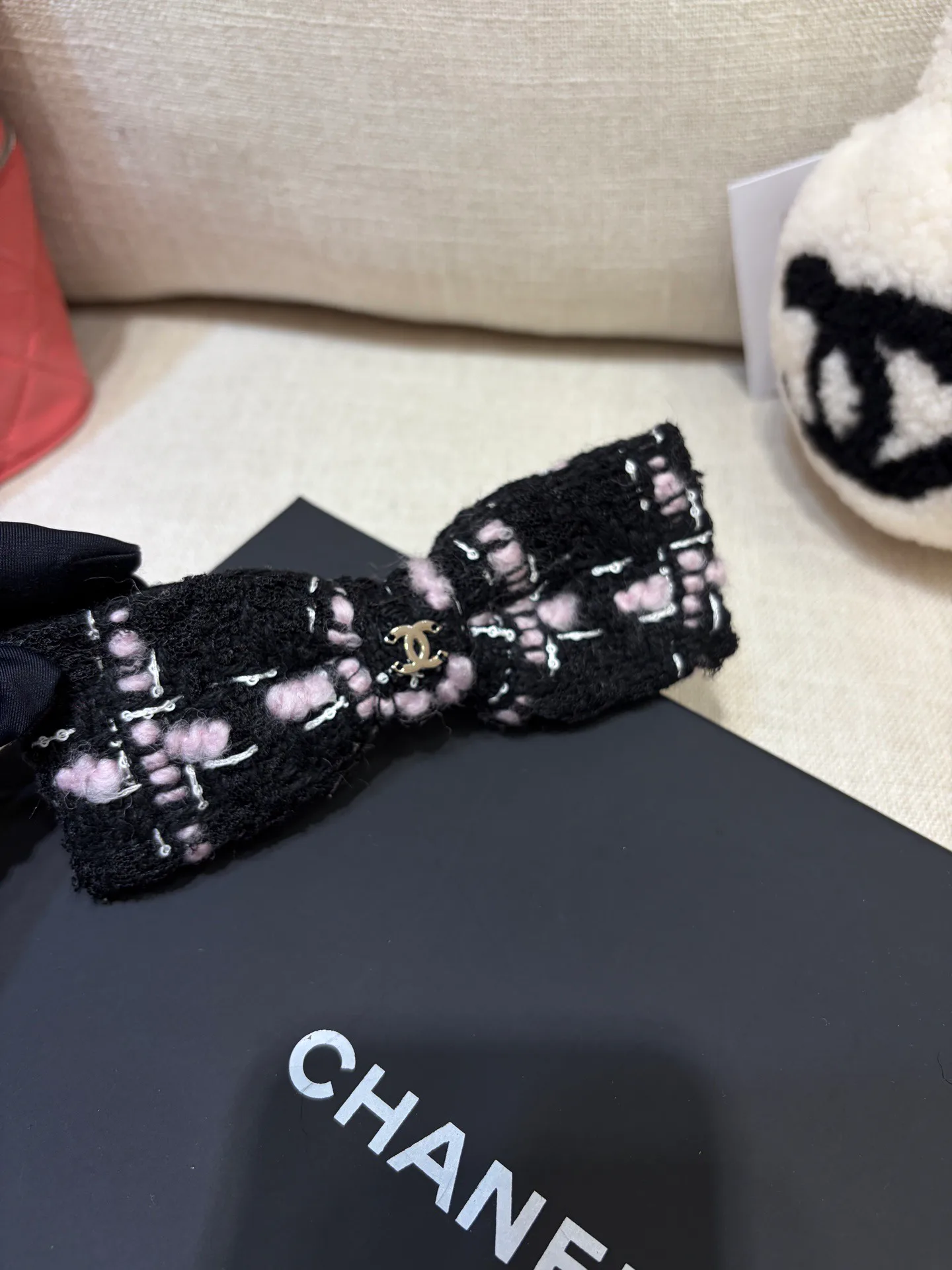 Головные Уборы Chanel 11412340