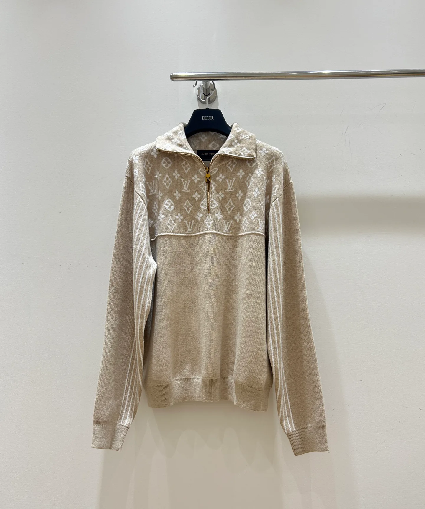 Джемперы И Свитеры Женские Louis Vuitton 18097439