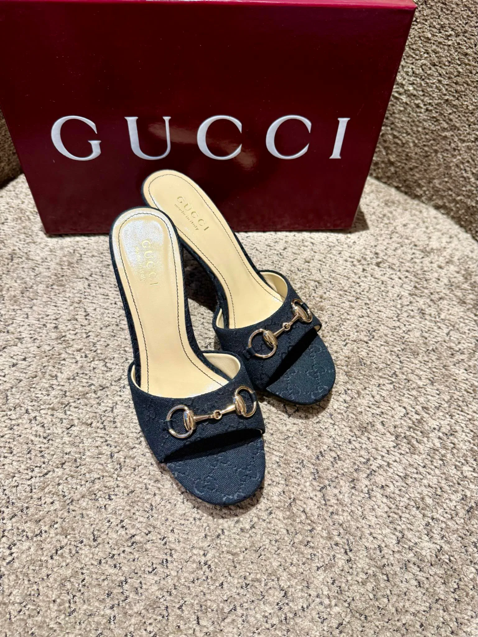 Босоножки Женские Gucci 11693119