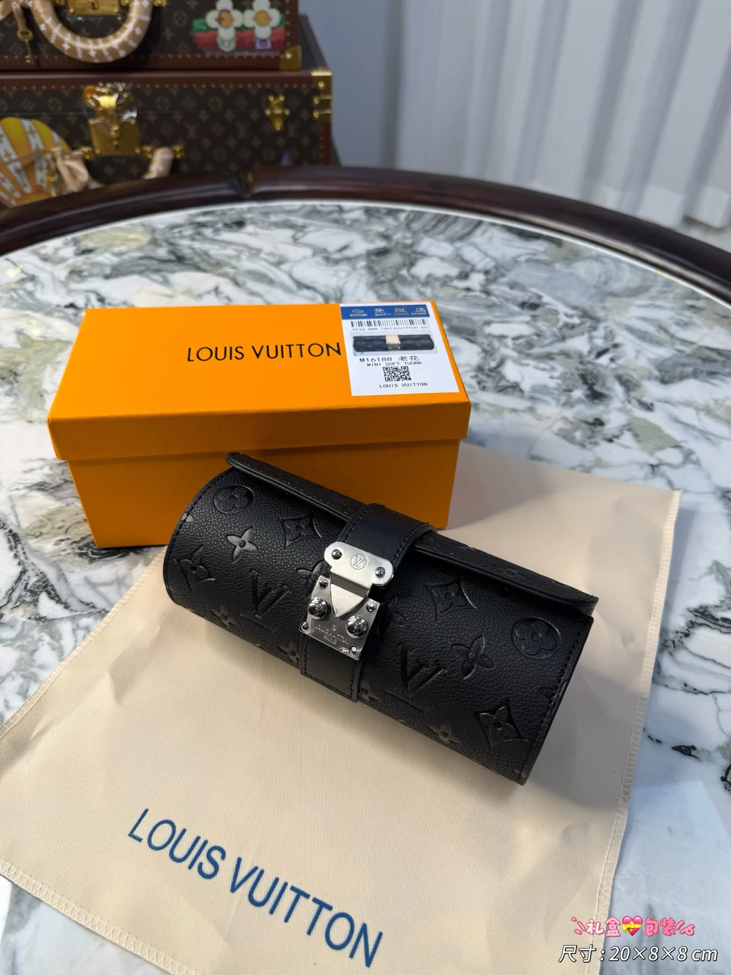 Текстиль Louis Vuitton 11568243