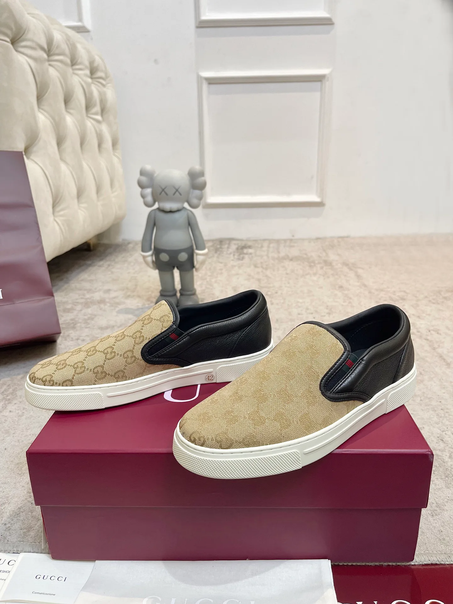 Кроссовки Женские Gucci 18901582
