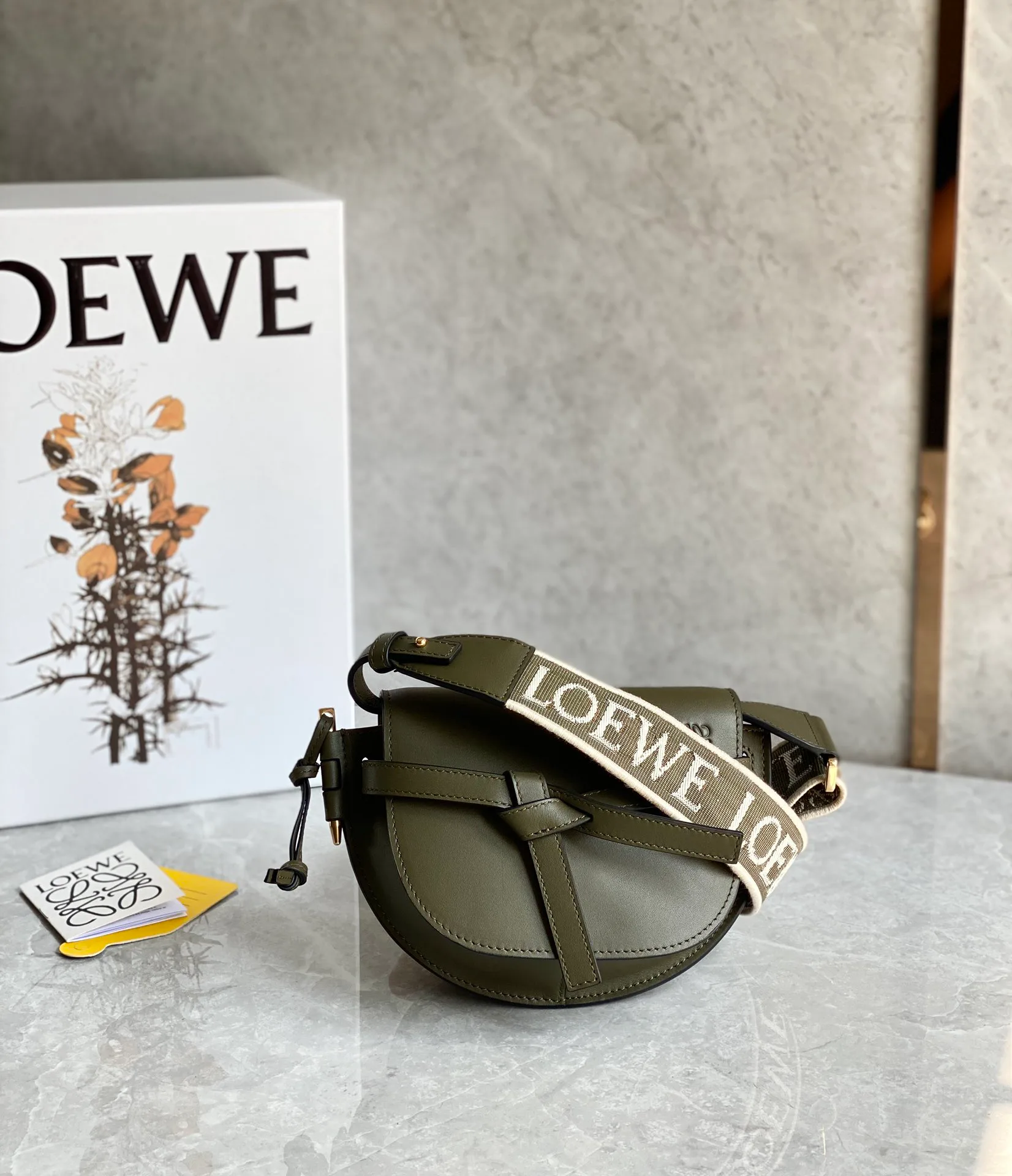 Сумки На Ремне Женские Loewe 11402880