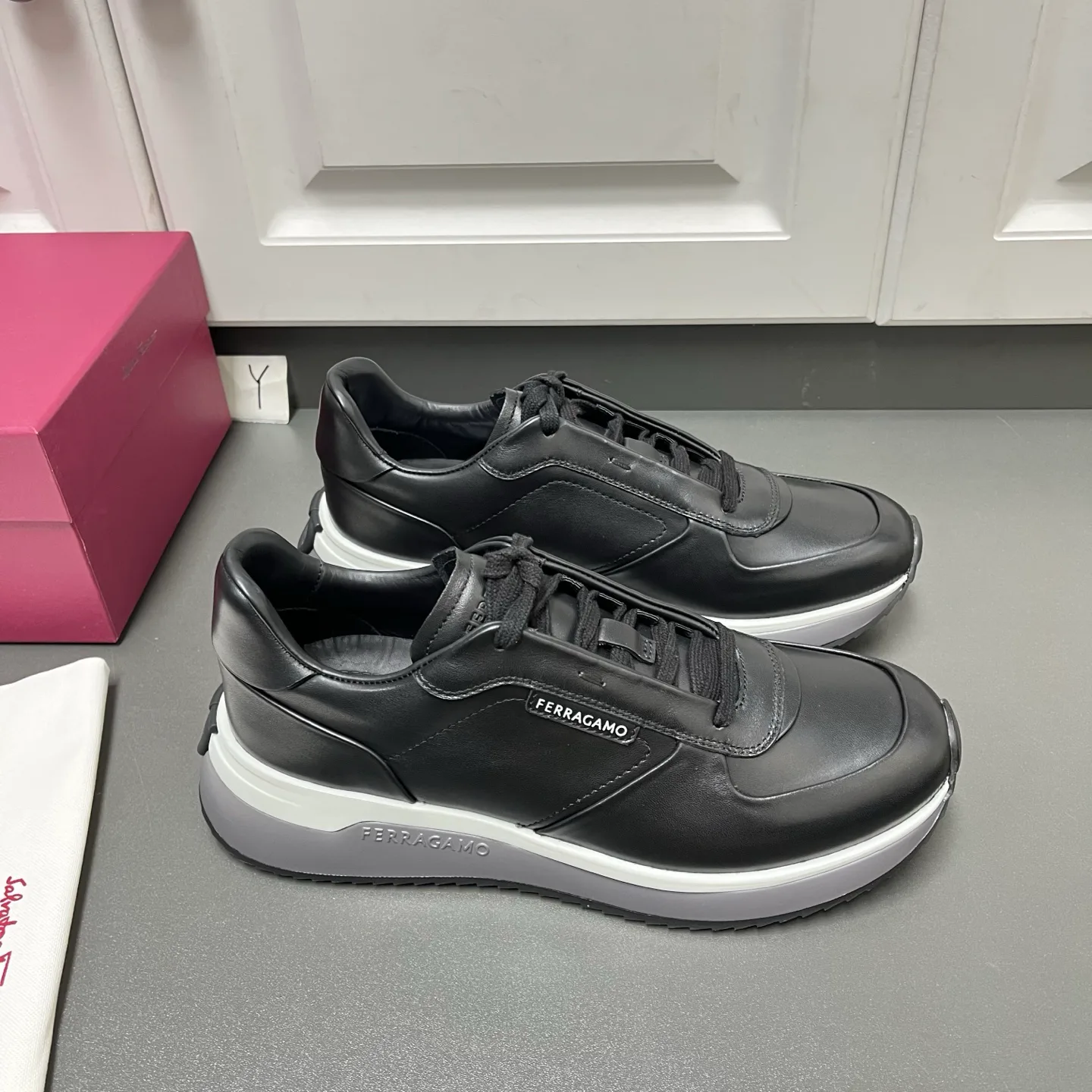 Кроссовки Мужские Salvatore Ferragamo 3369659