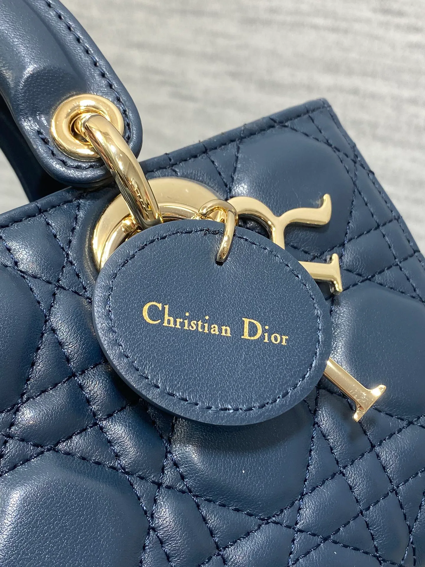 Классические Сумки Женские Christian Dior 17770367