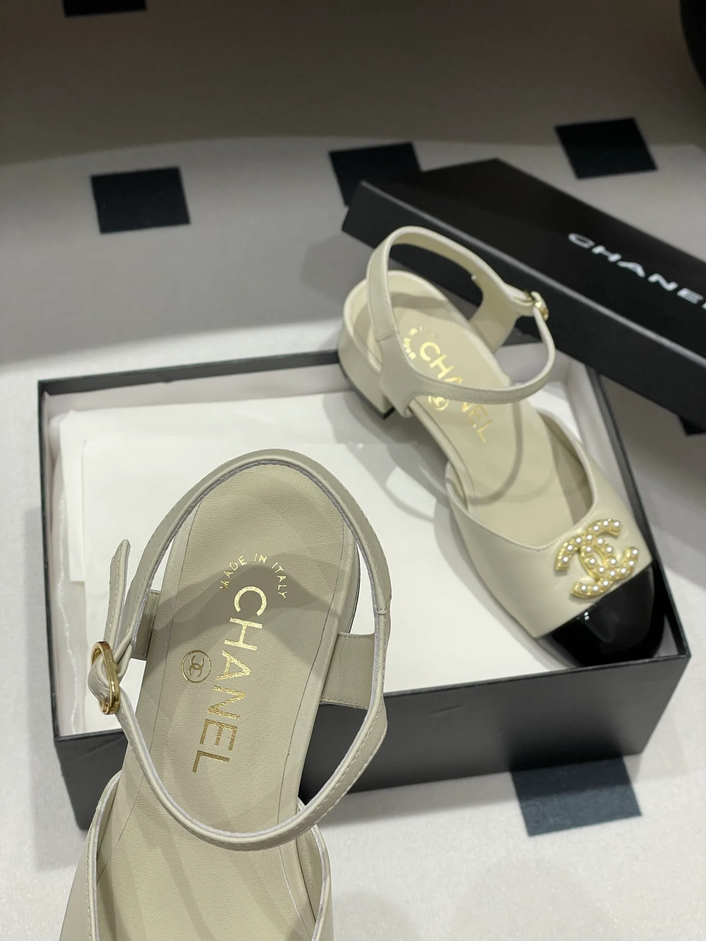 Сандалии Женские Chanel 579385