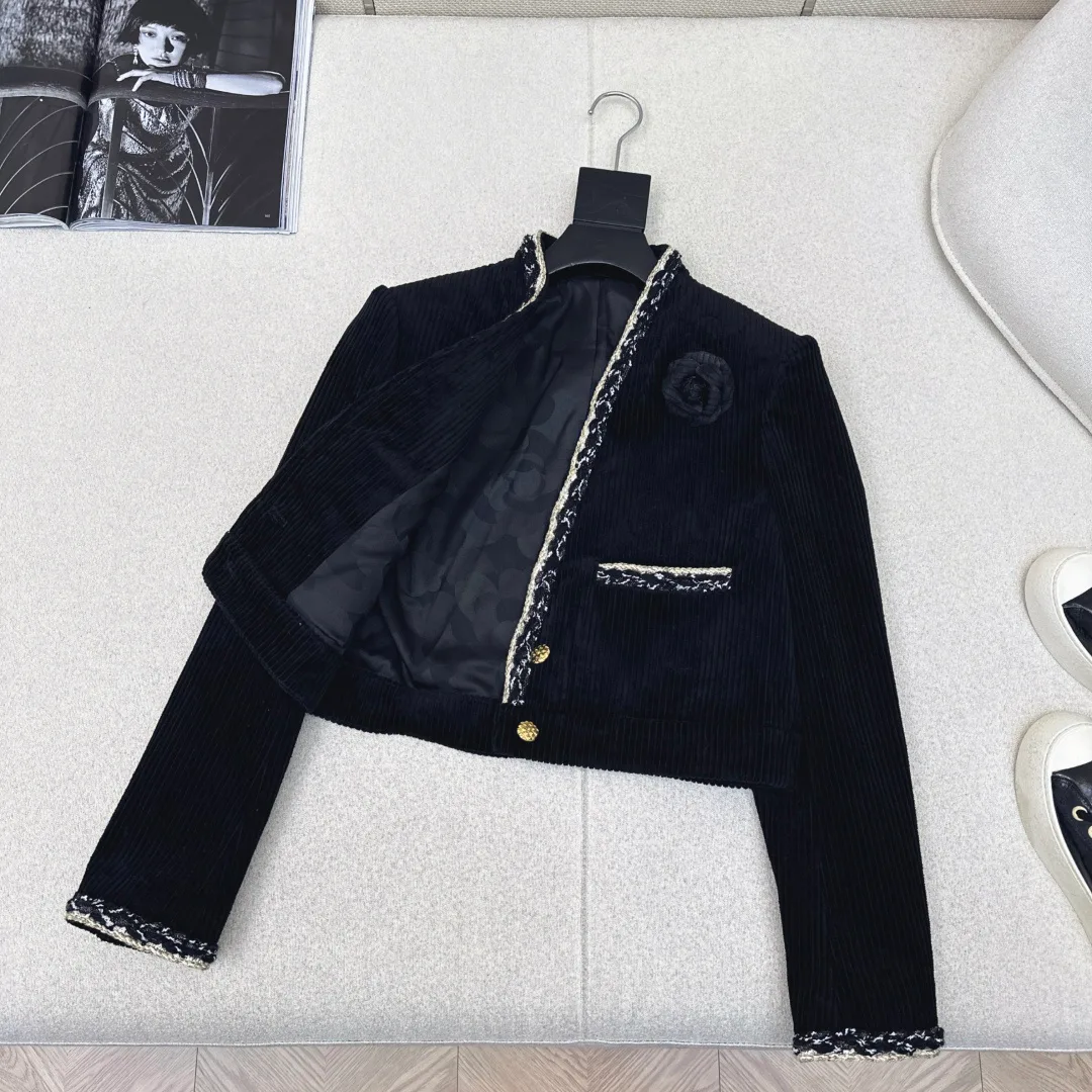 Куртки И Пуховики Женские Chanel 1213523