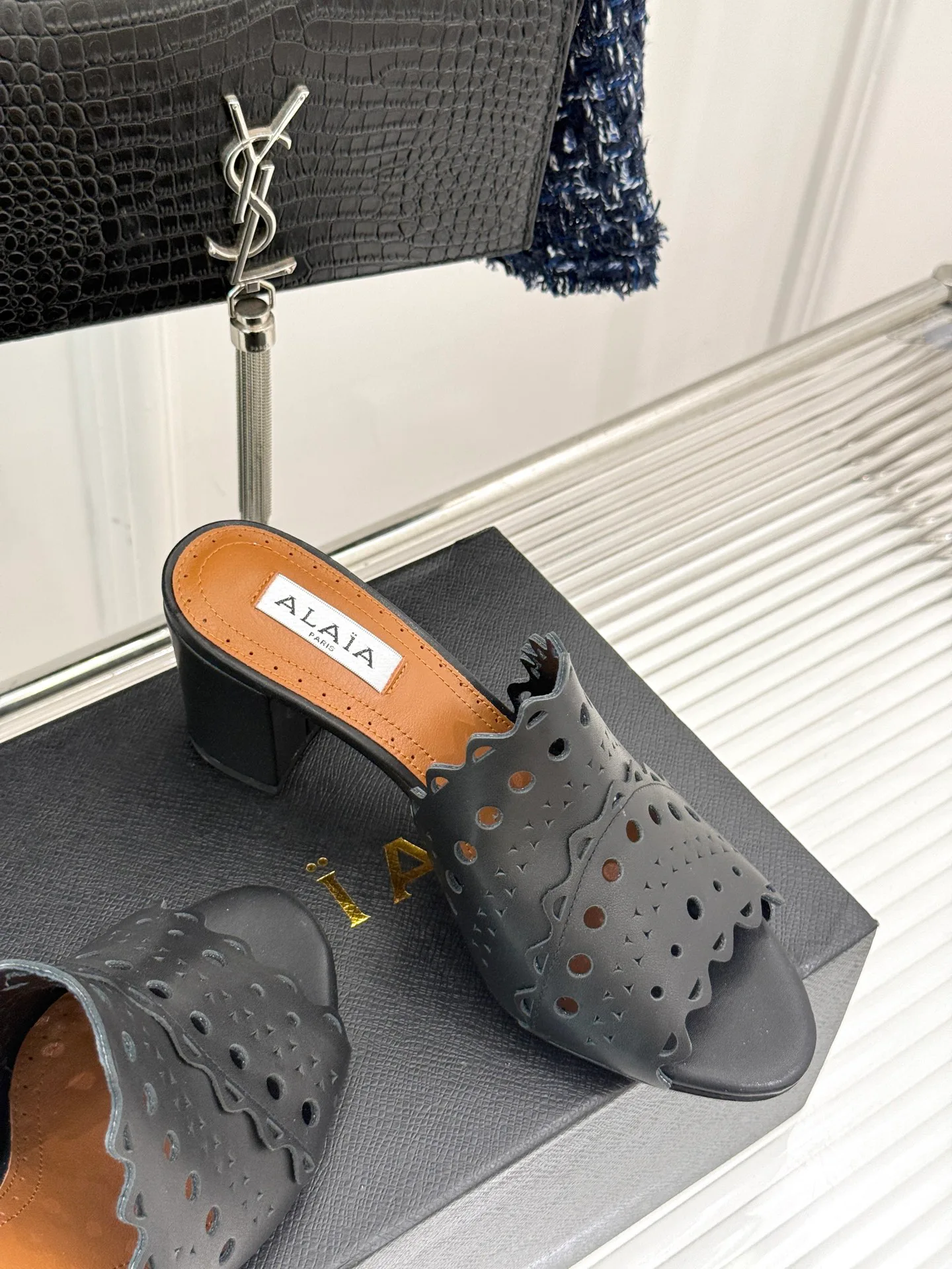 Босоножки Женские Alaia 10862