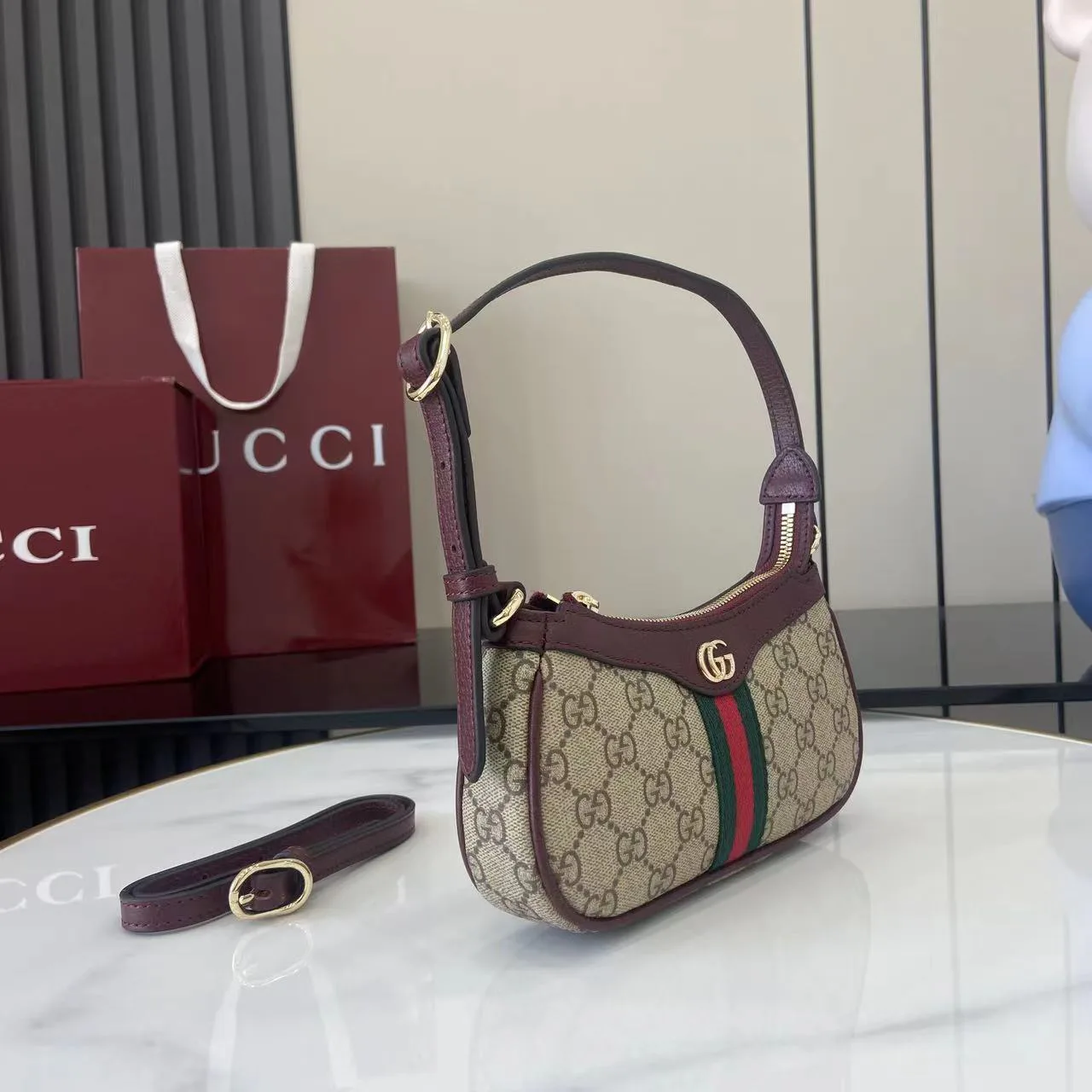 Классические Сумки Женские Gucci 13435202