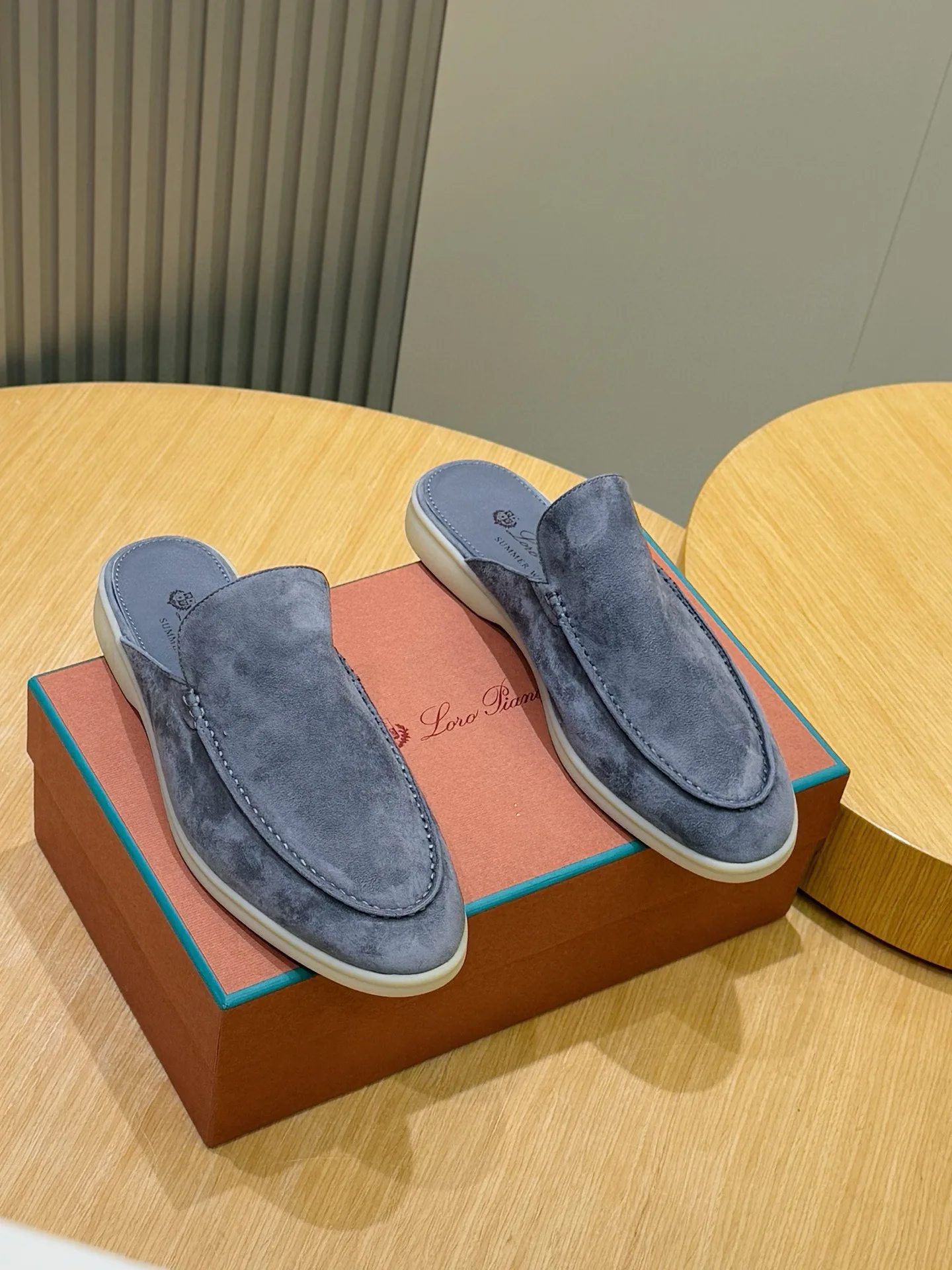 Туфли Женские Loro Piana 13314036