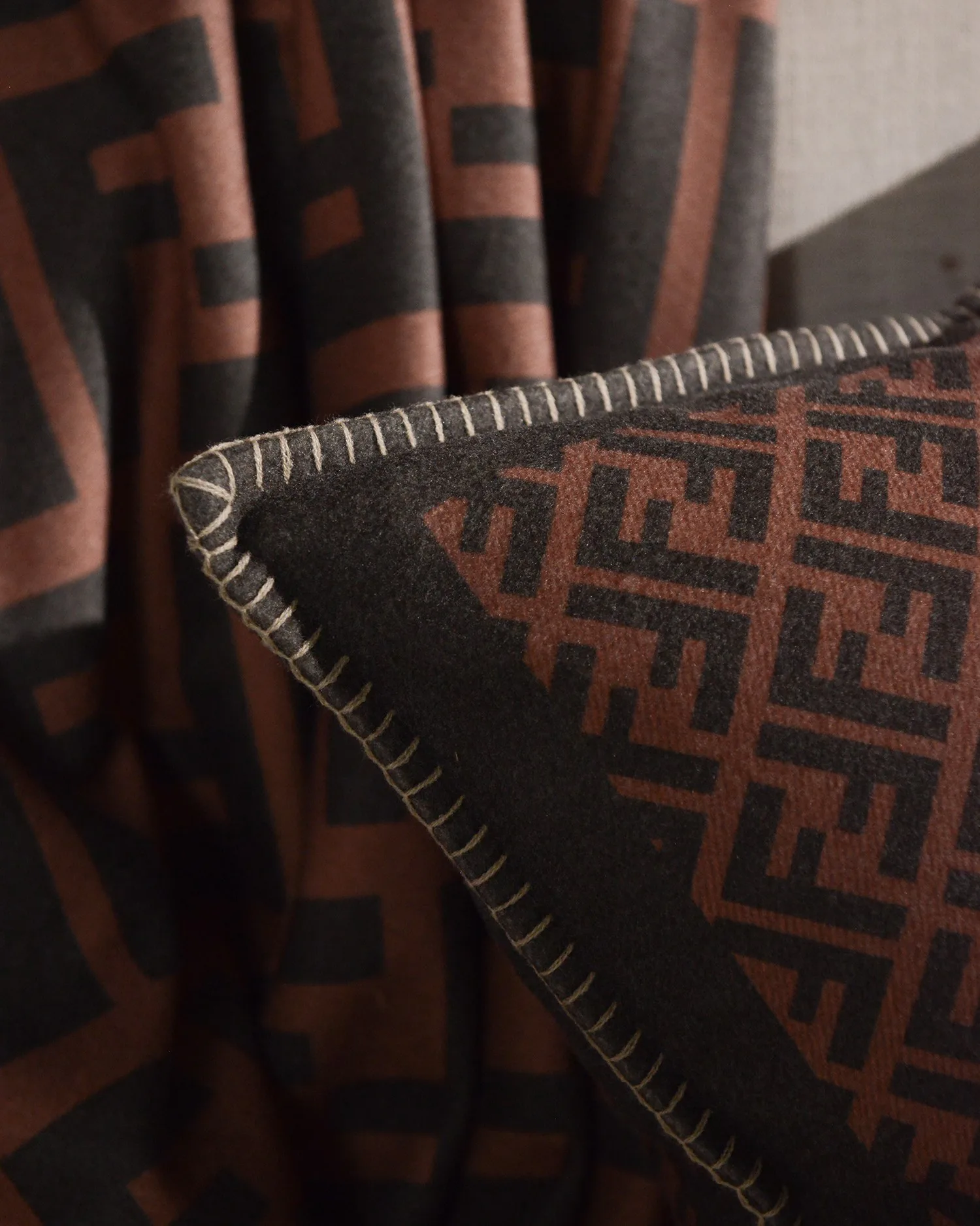 Текстиль Fendi 431254