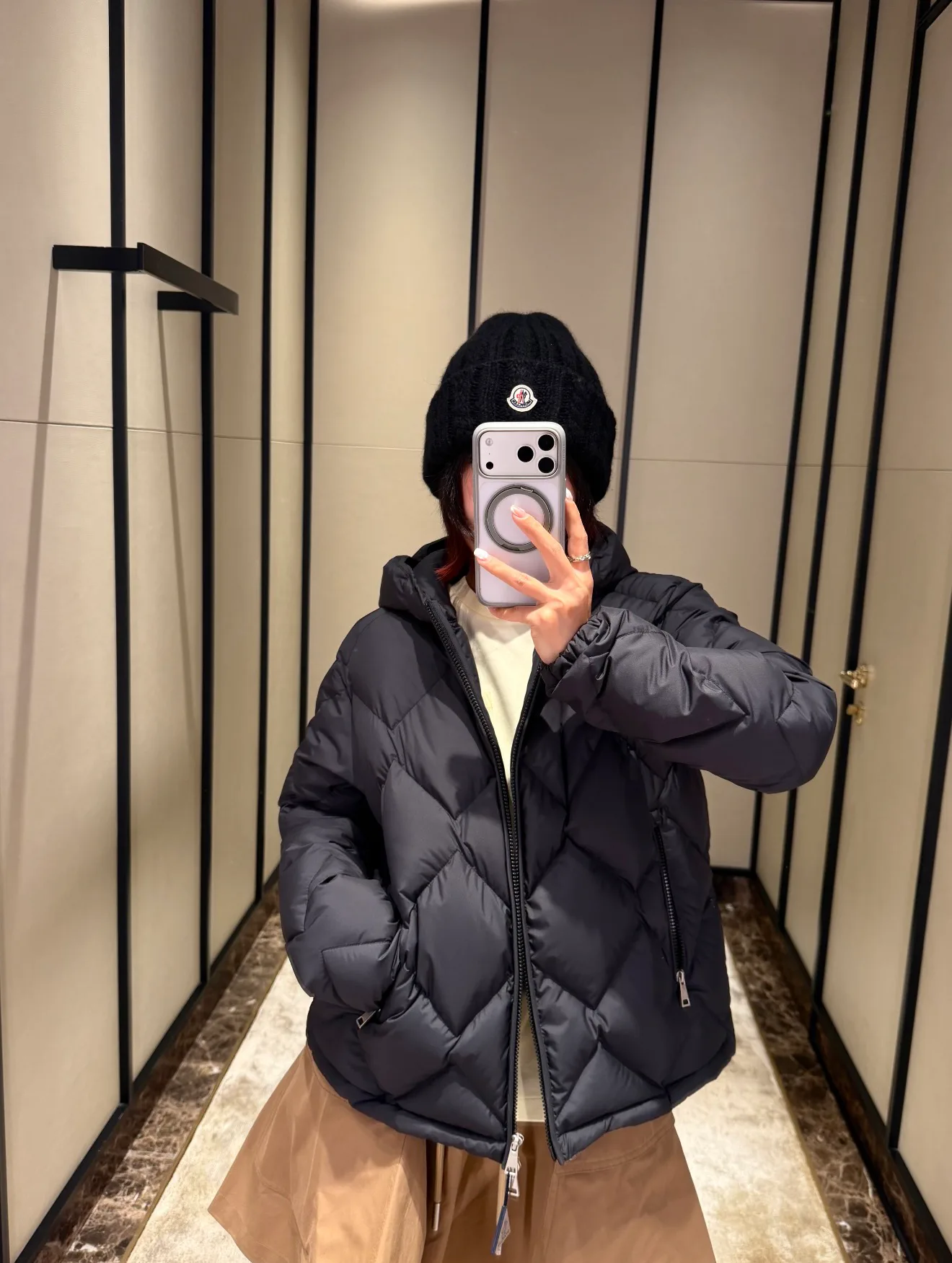 Куртки И Пуховики Женские Moncler 18713371