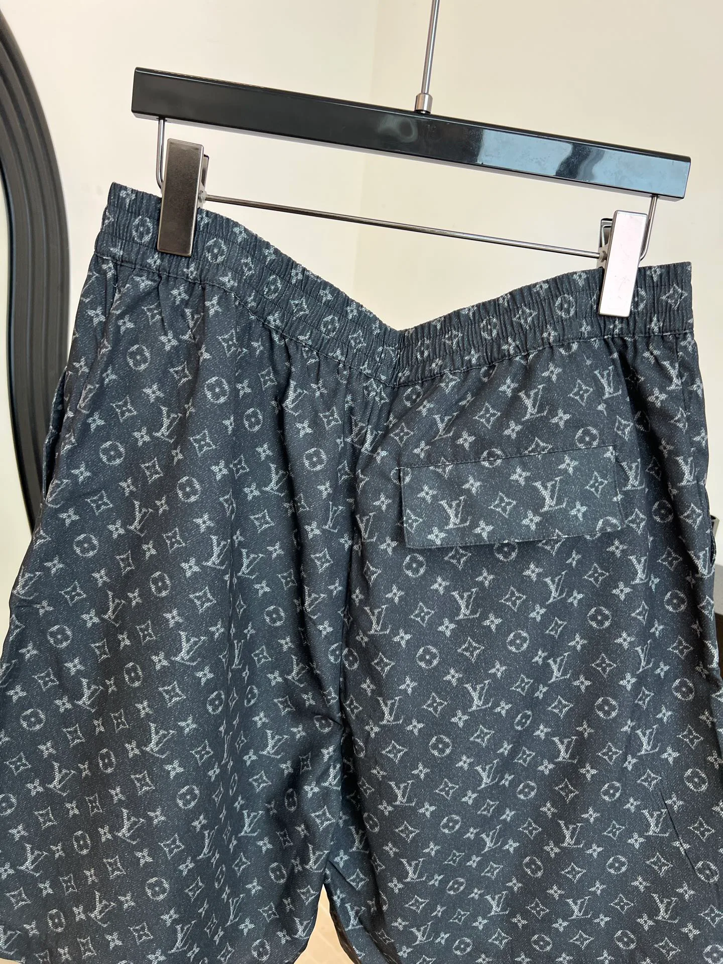 Шорты Мужские Louis Vuitton 11616907