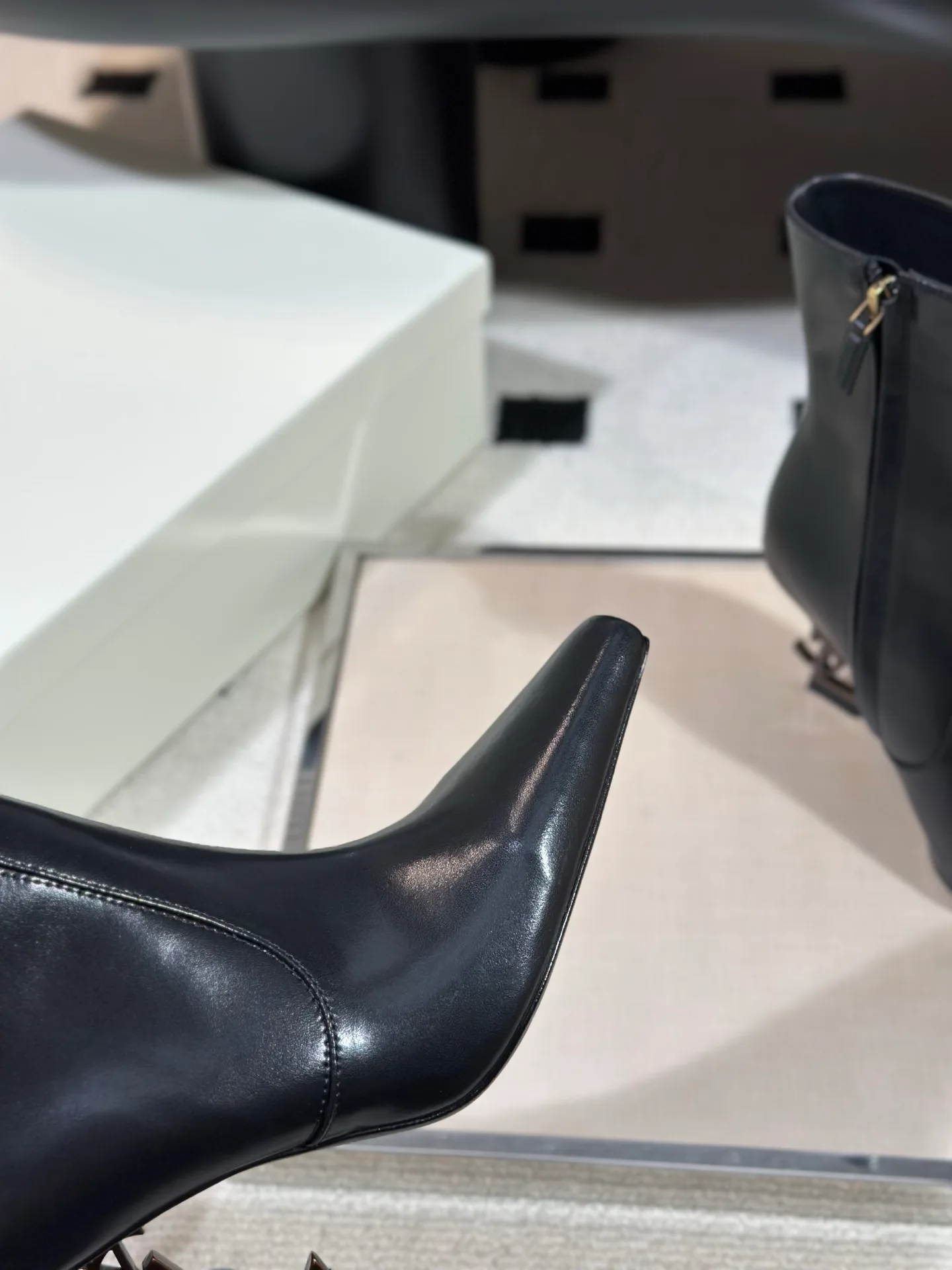 Ботильоны Женские Saint Laurent 19099307