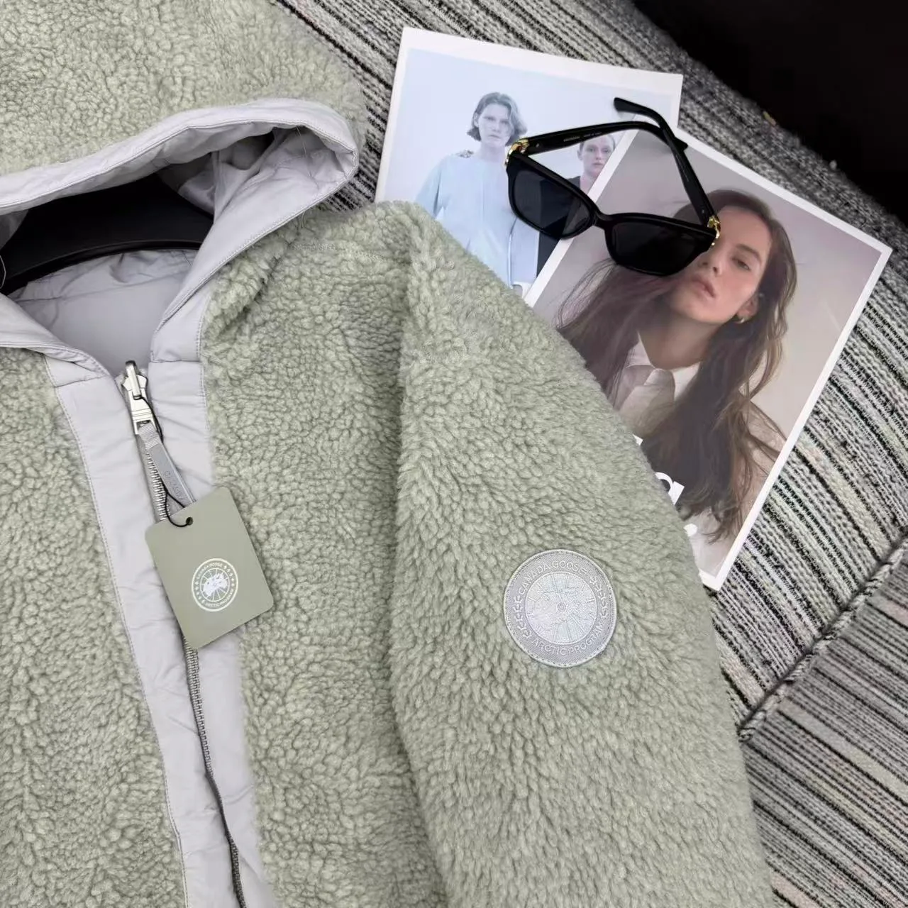 Куртки И Пуховики Женские Canada Goose 286610