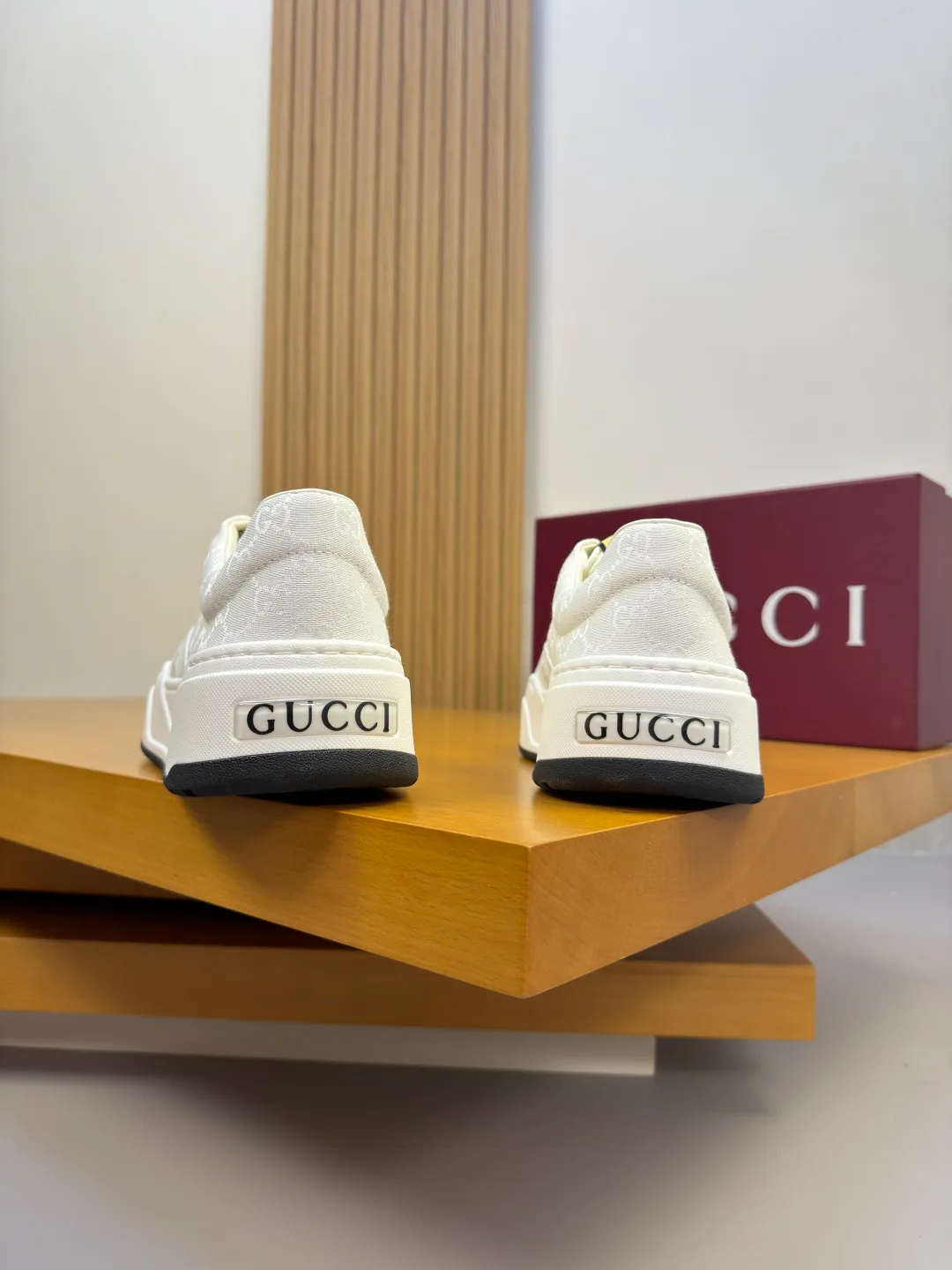 Кроссовки Мужские Gucci 17368523