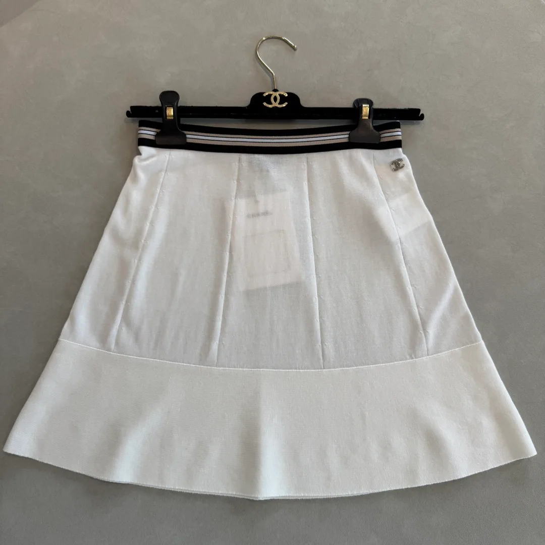 Юбки Женские Chanel 12298570