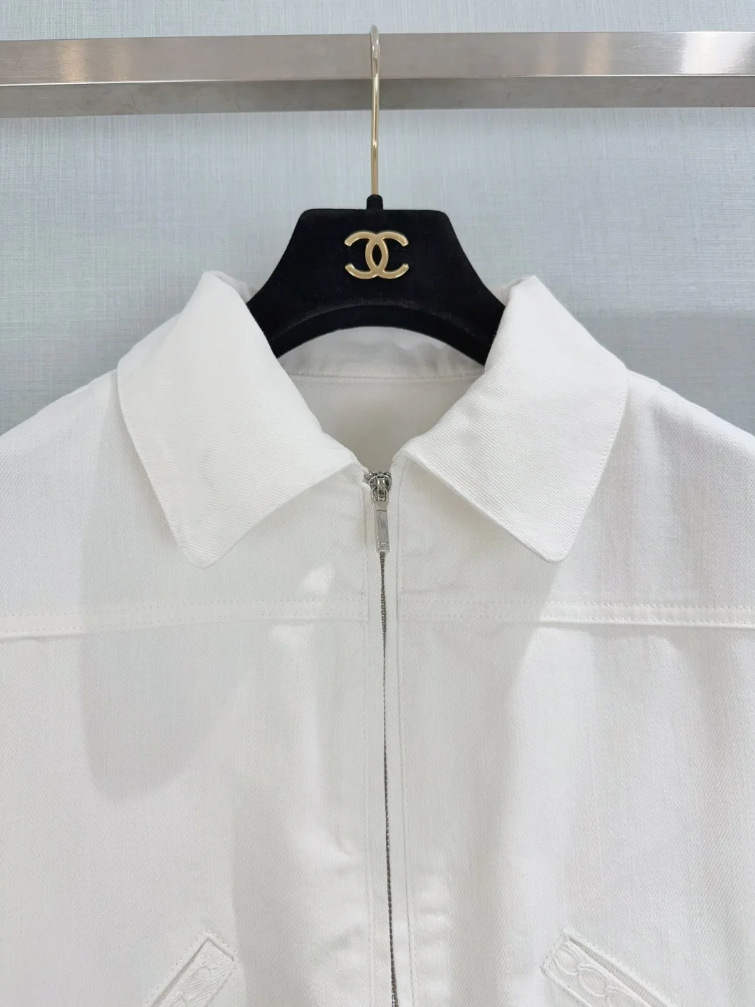 Куртки И Пуховики Женские Chanel 16887013