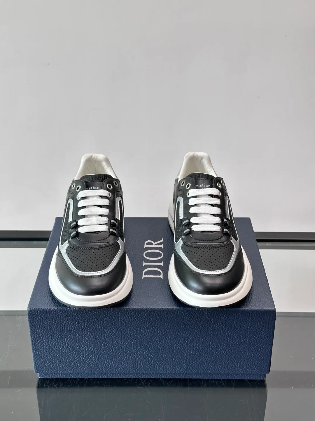 Кроссовки Женские Christian Dior 674593