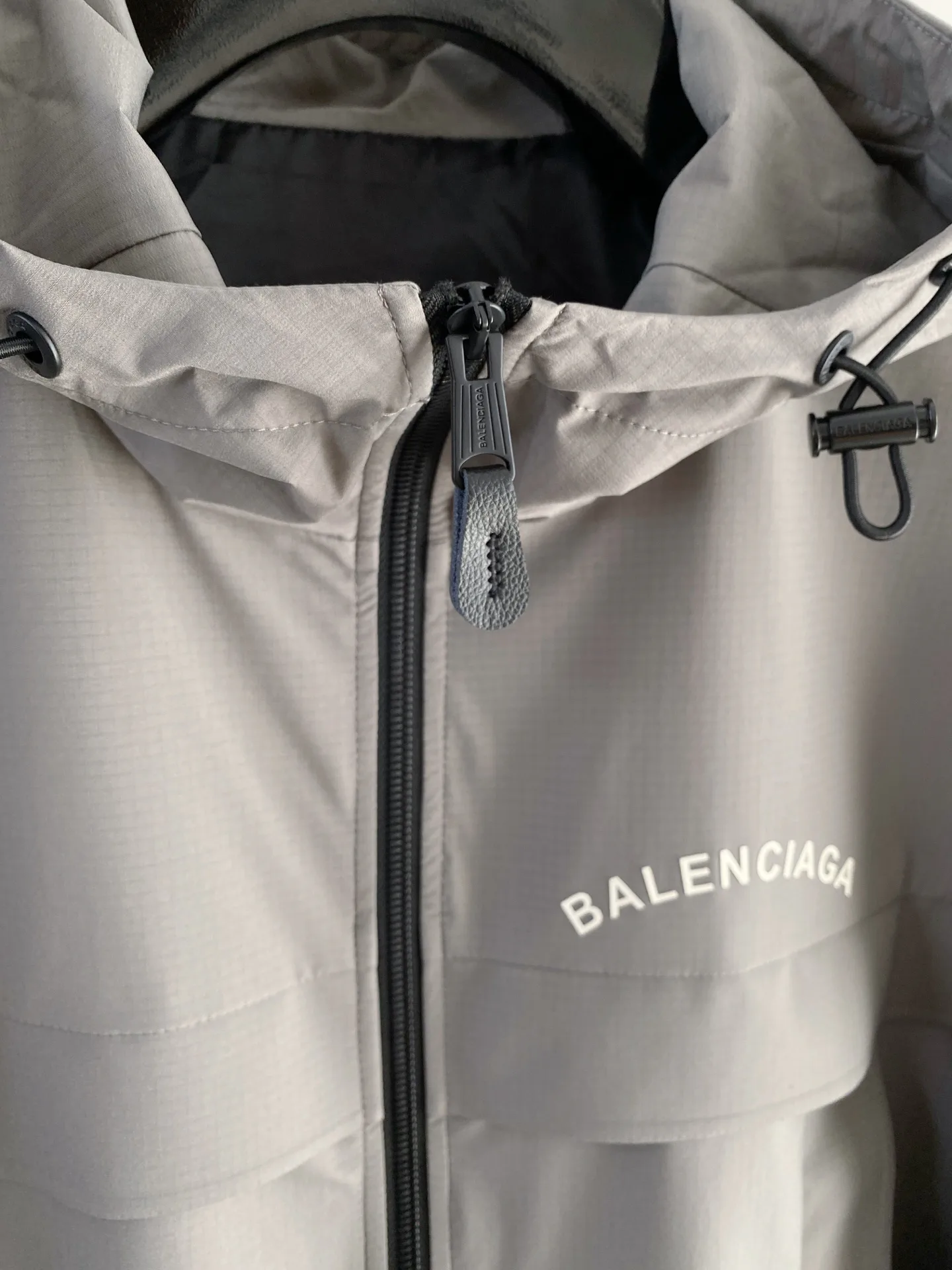 Куртки И Пуховики Мужские Balenciaga 11664862