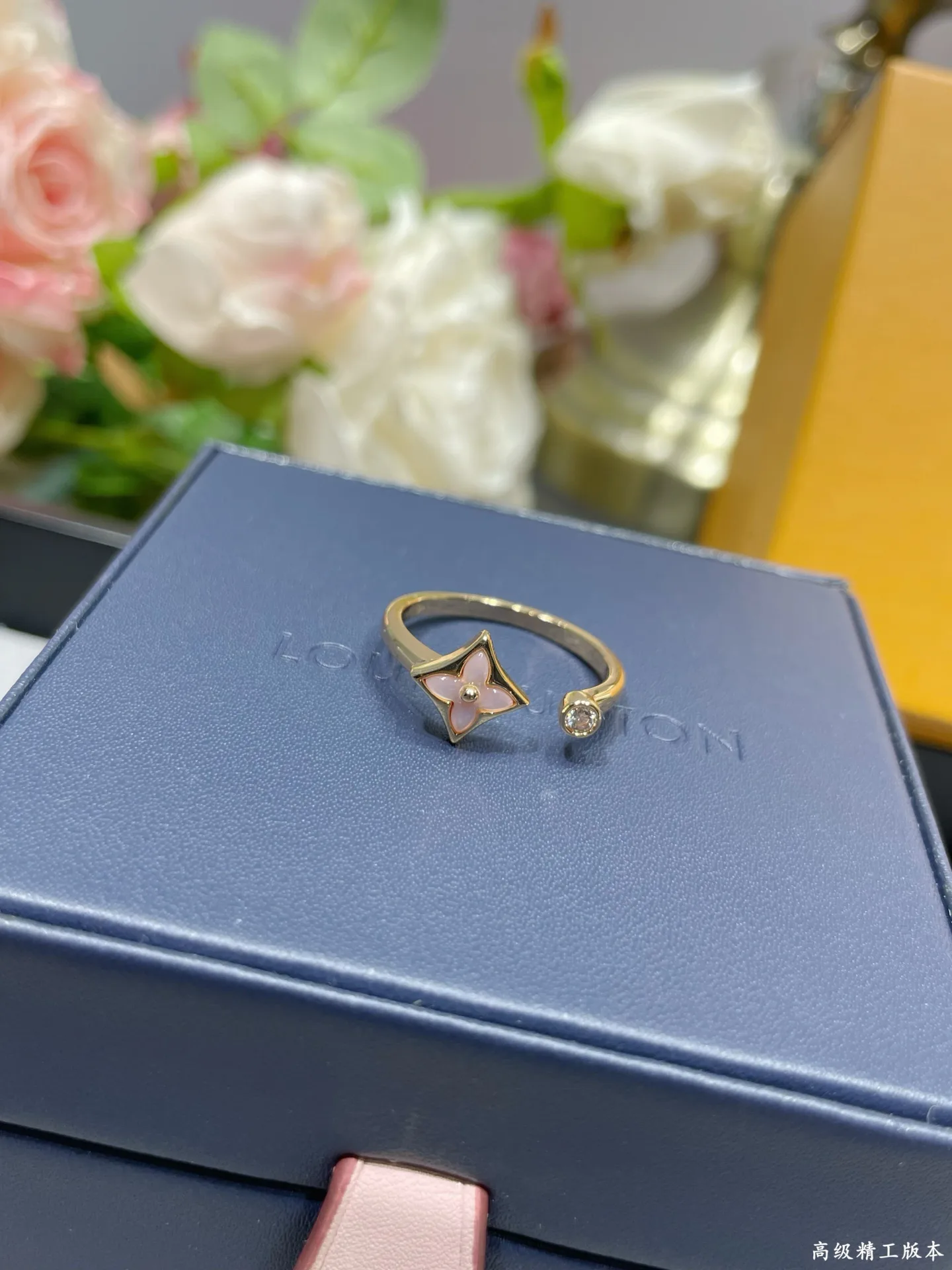 Бижутерия Louis Vuitton 125184