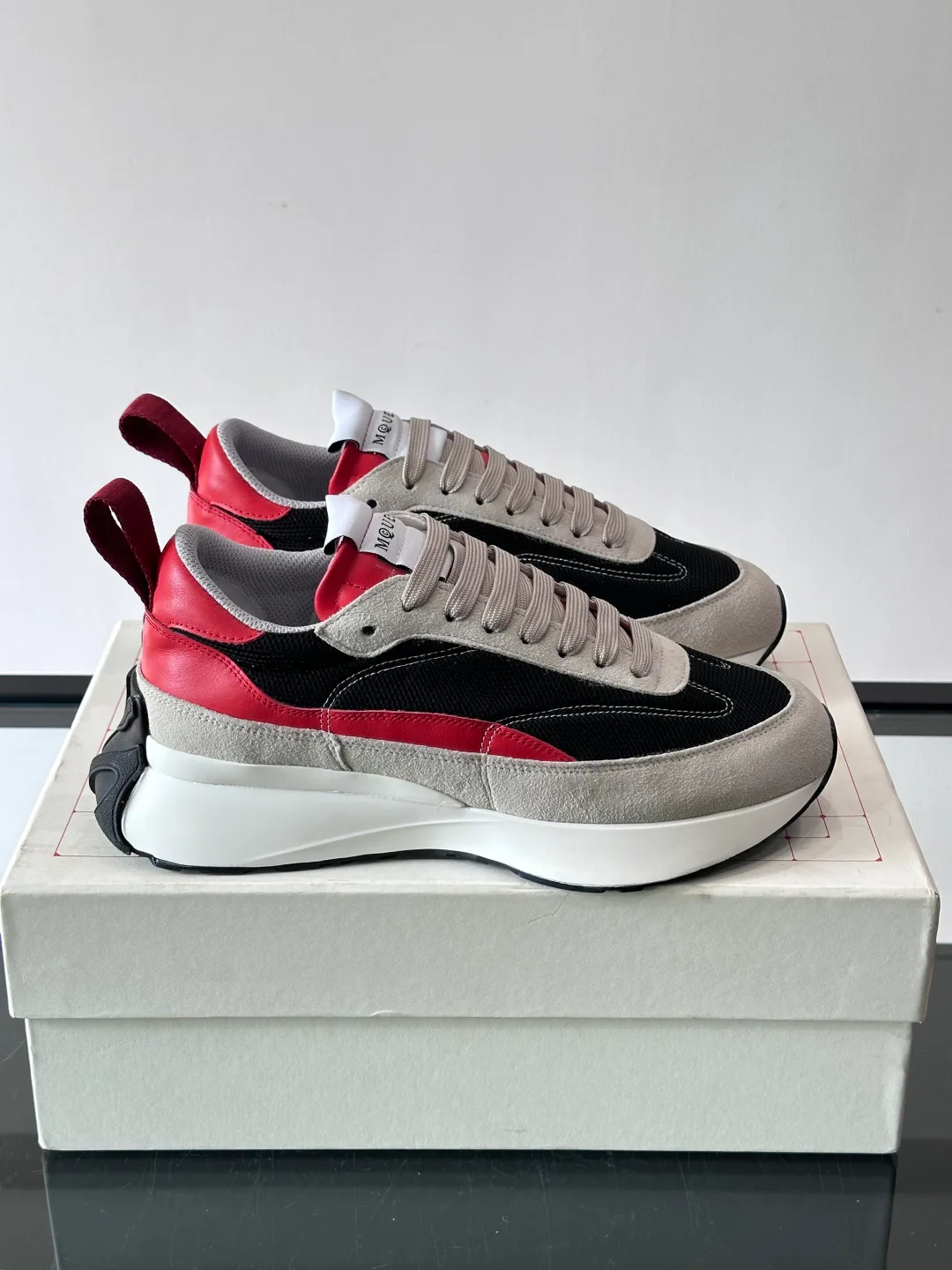 Кроссовки Женские Alexander Mcqueen 11228467