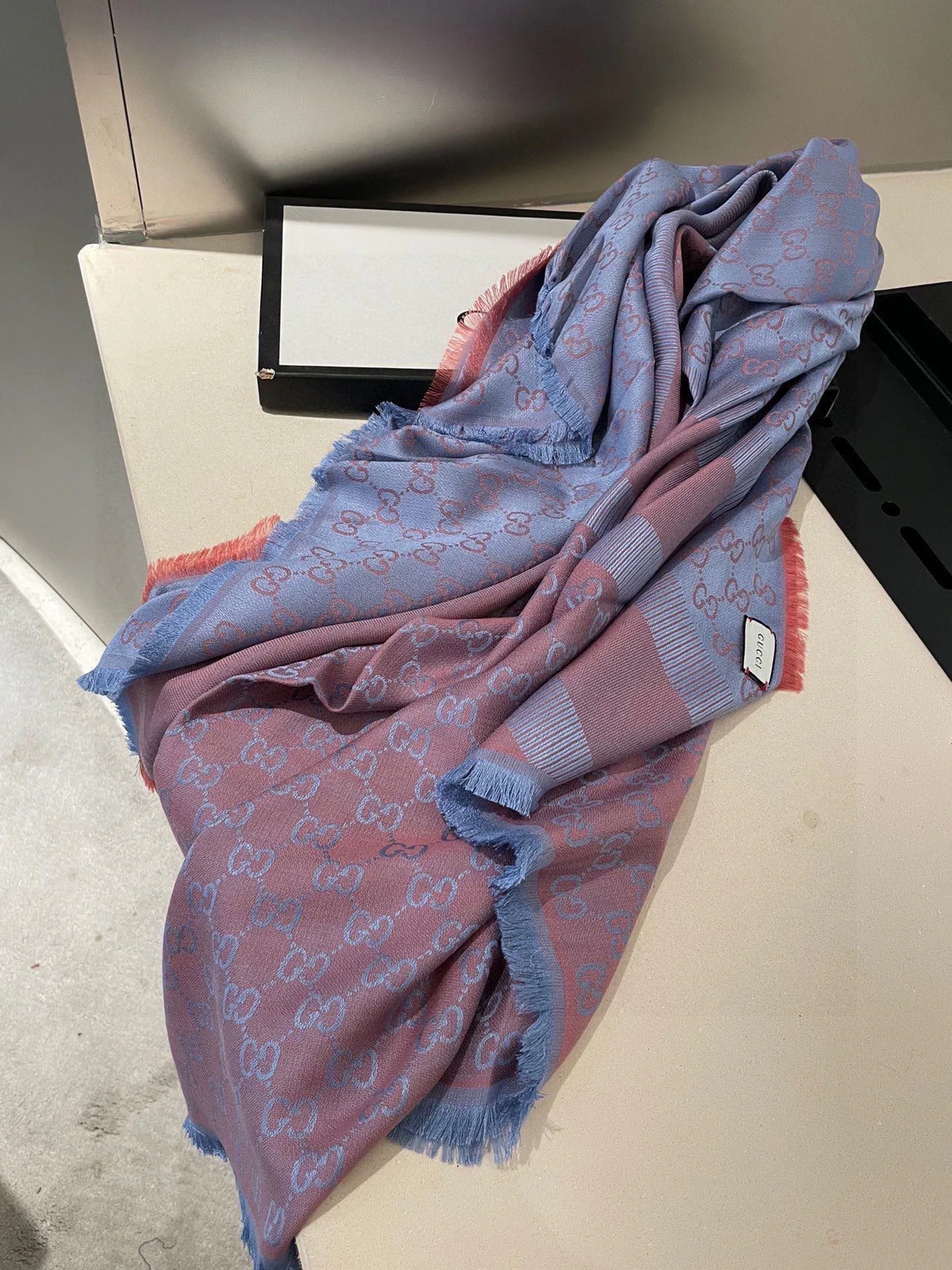 Шарфы Gucci 11633403