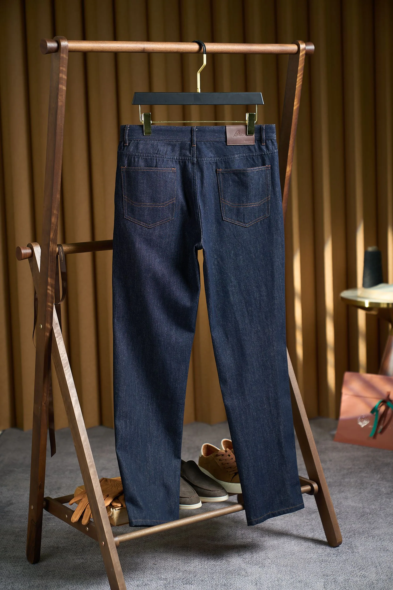 Джинсы Мужские Brioni 10415304