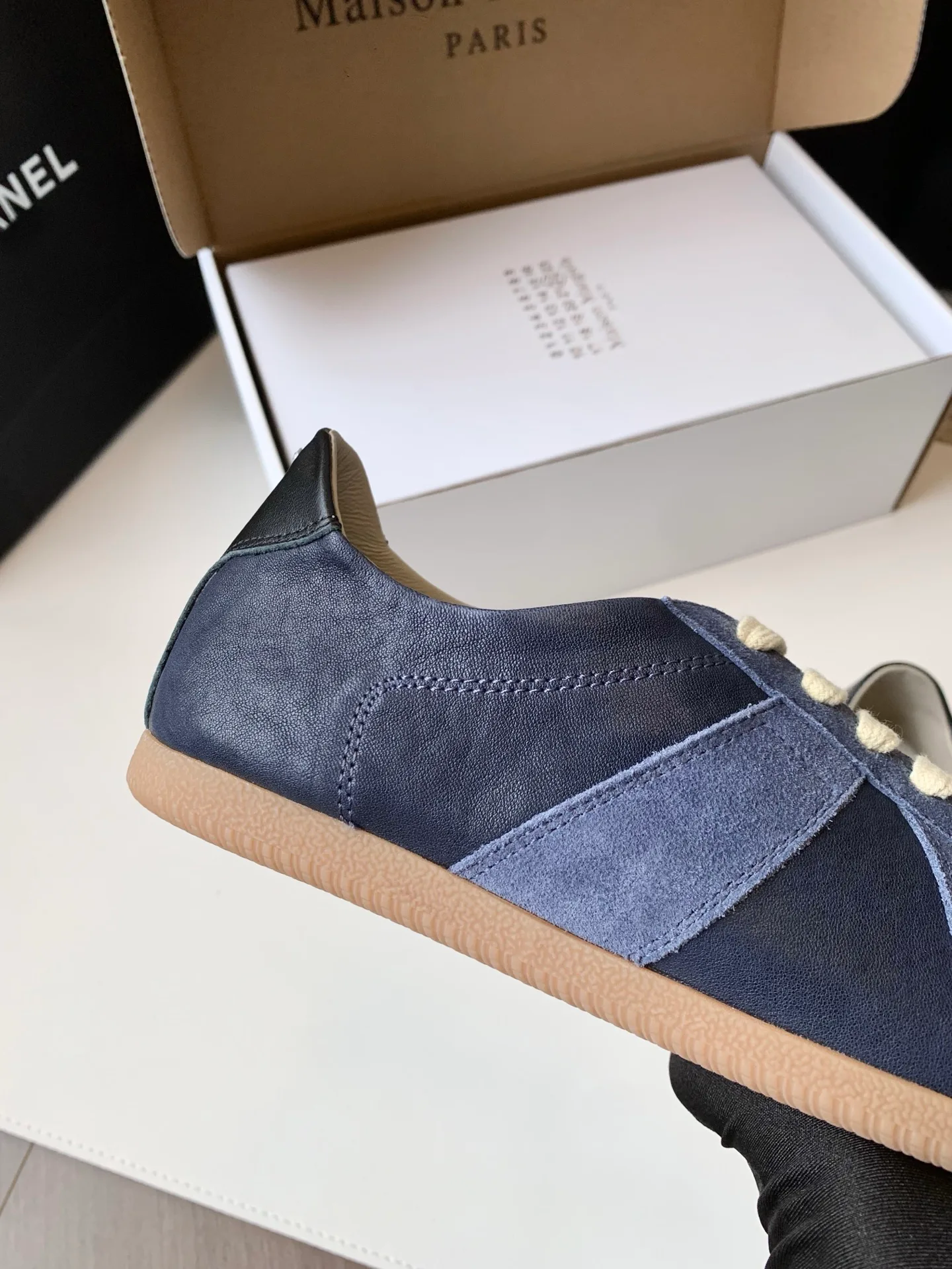Кроссовки Женские Maison Margiela 17628617