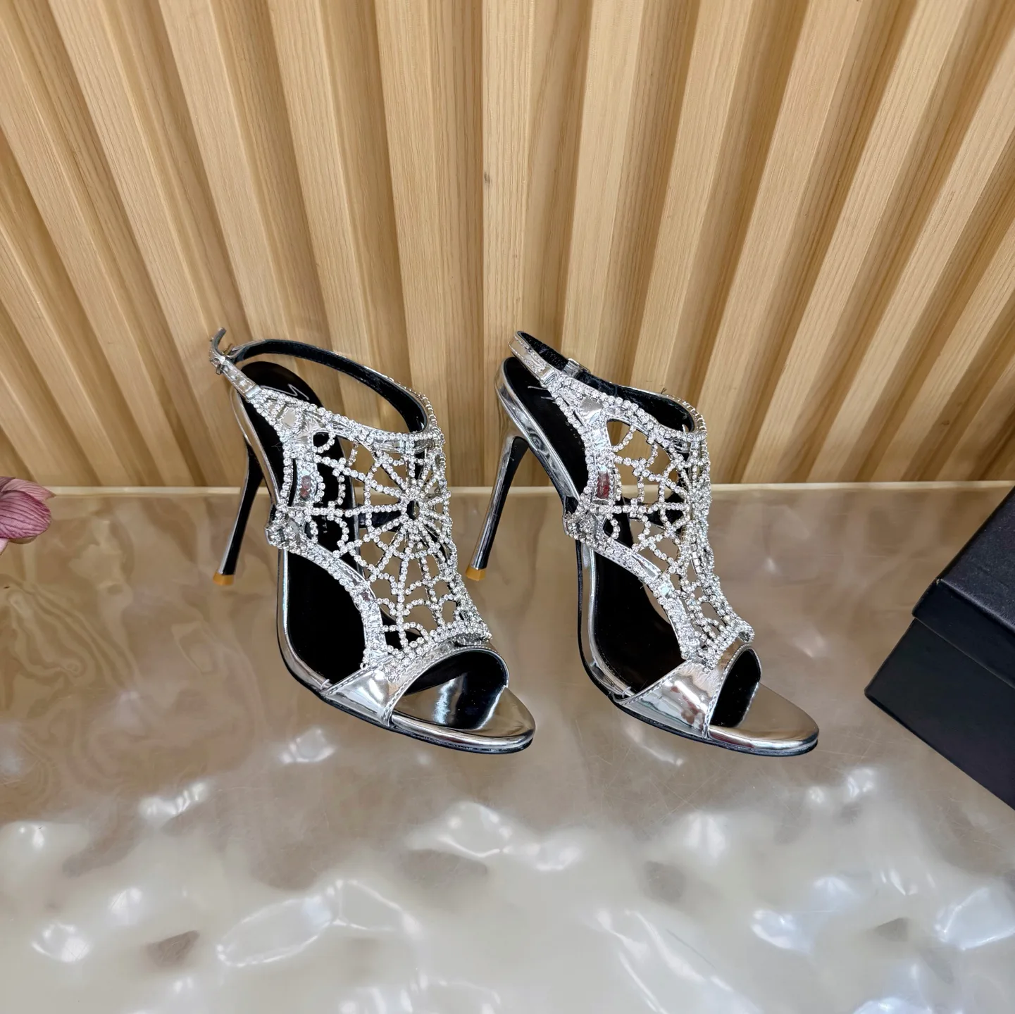 Туфли Женские Giuseppe Zanotti 13454344