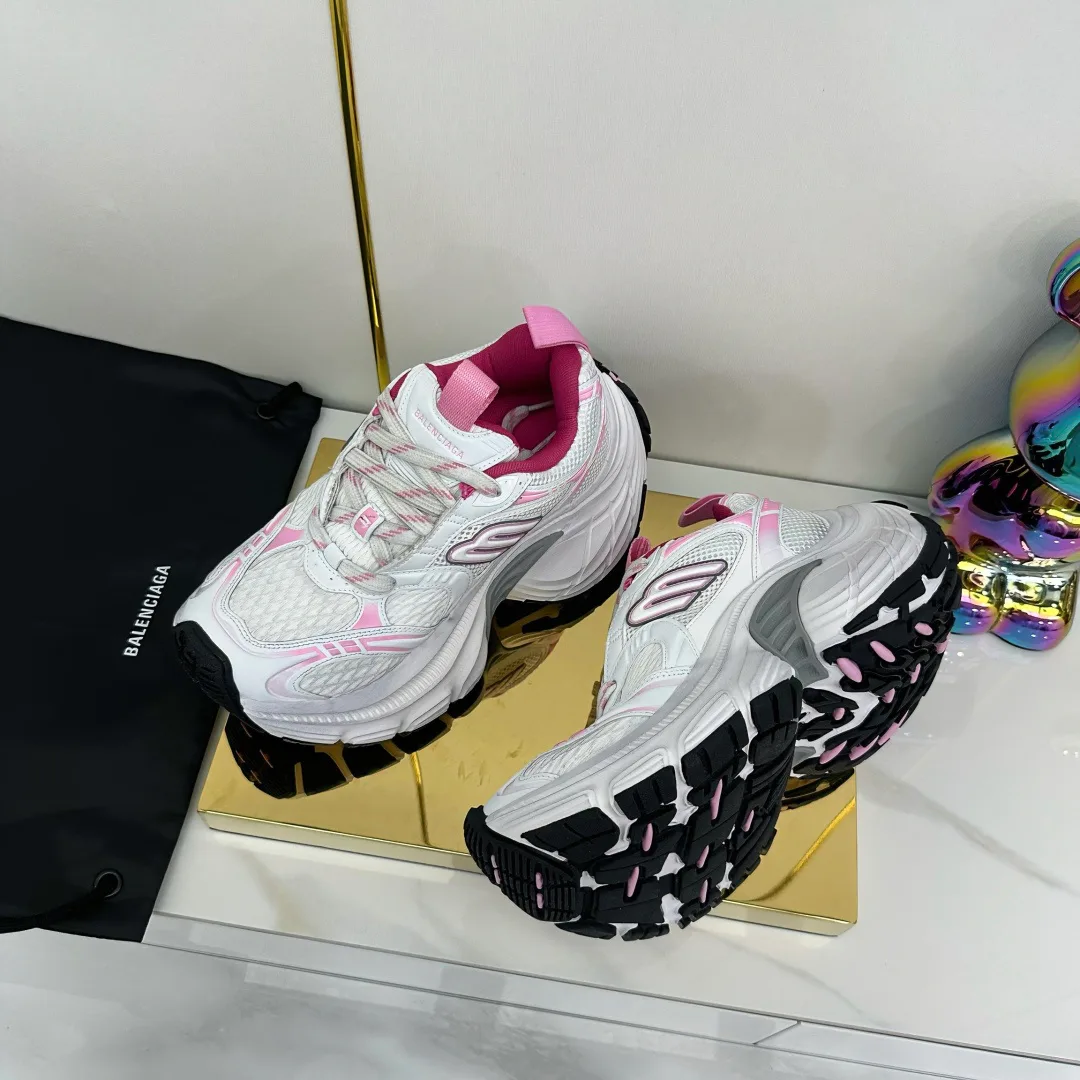 Кроссовки Женские Balenciaga 11567670