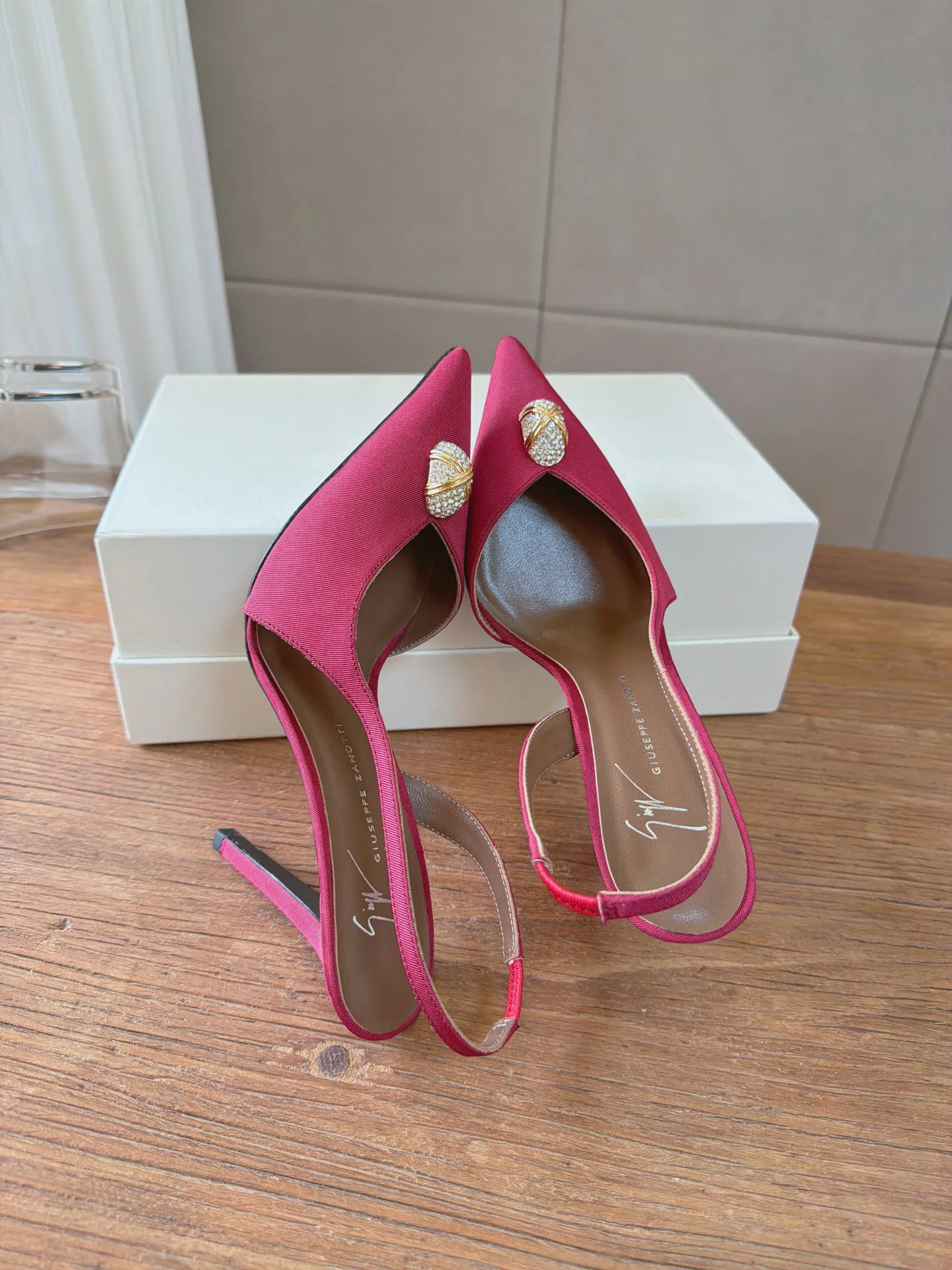 Туфли Женские Giuseppe Zanotti 19416007