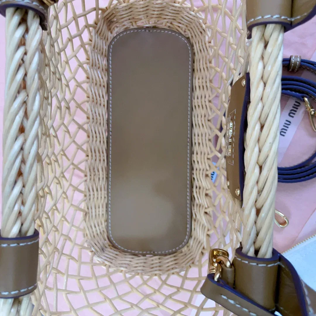Сумки На Ремне Женские Miu Miu 50204